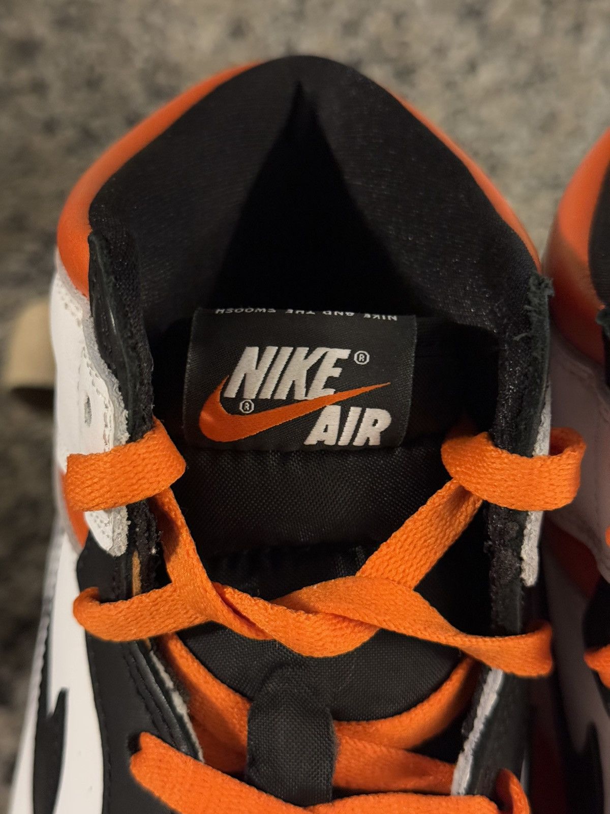 Jordan Brand × Nike Jordan 1 Electro Orange Size 11.5 W BOX Size US 11.5 / EU 44-45 - 5 Thumbnail