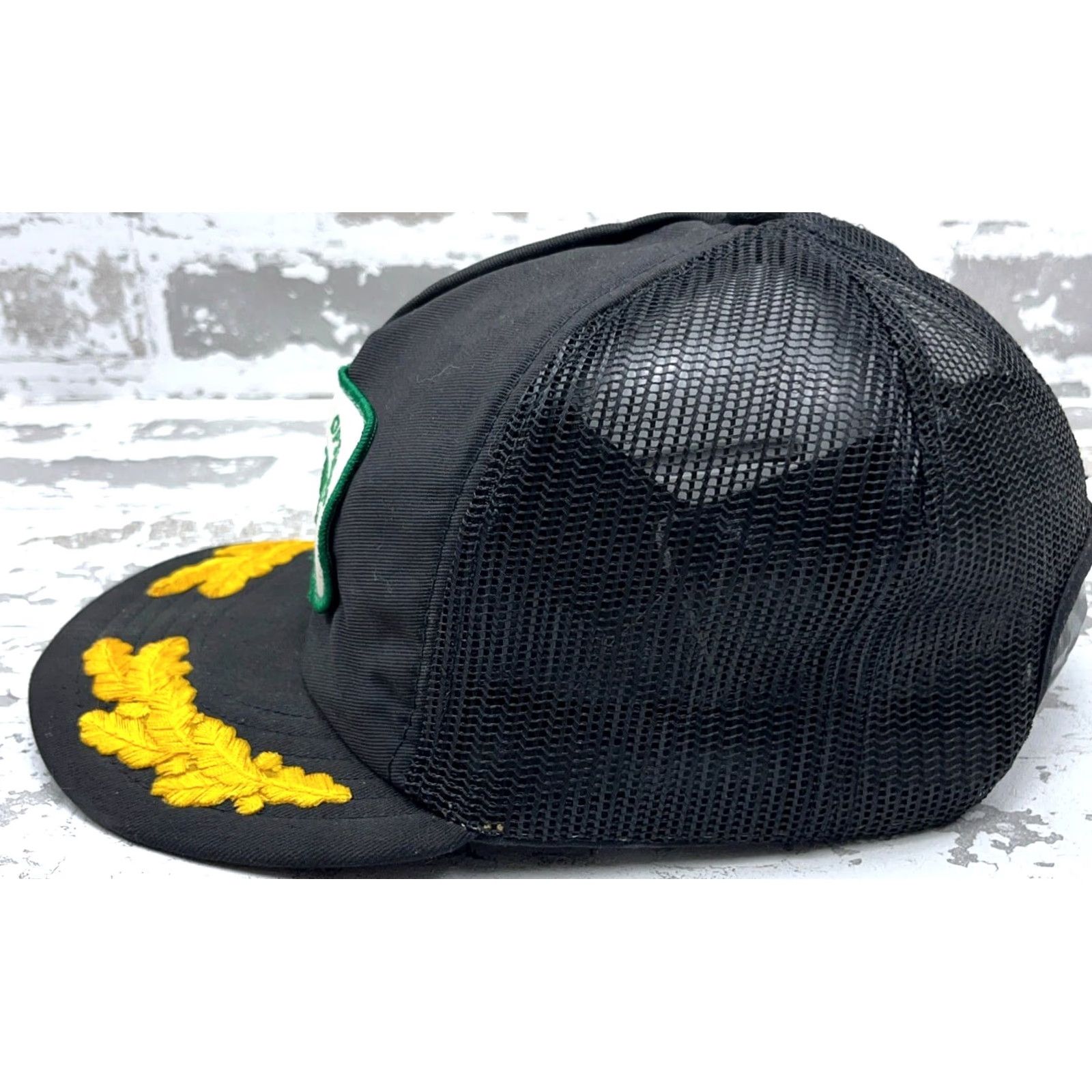Vintage VINTAGE Trucker Hat Cap SnapBack Patch Farm 80s USA Global Environmental Leaf Hat Mens Black Cotton Twill Adjustable One Size Size ONE SIZE - 4 Thumbnail