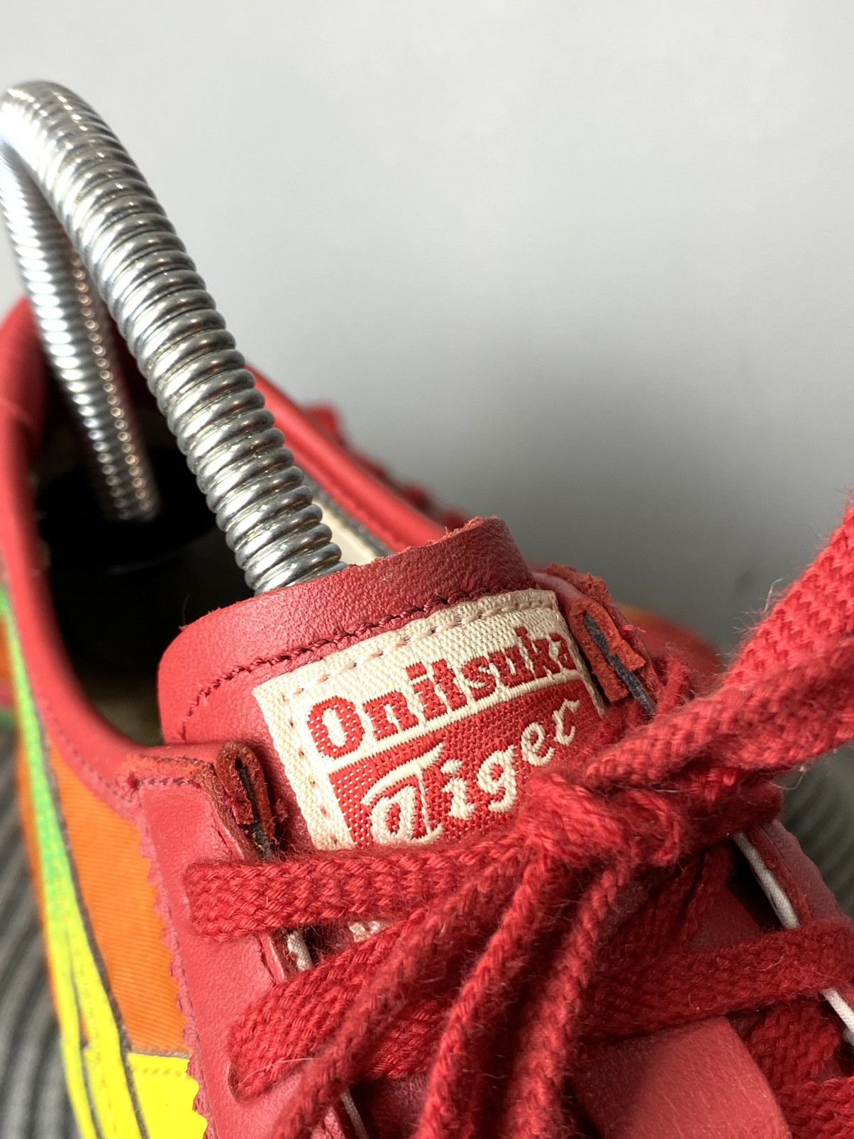 Asics Rare! Vintage Onitsuka Tiger Low Top Sneakers Asics Size US 7 / IT 37 - 9 Thumbnail