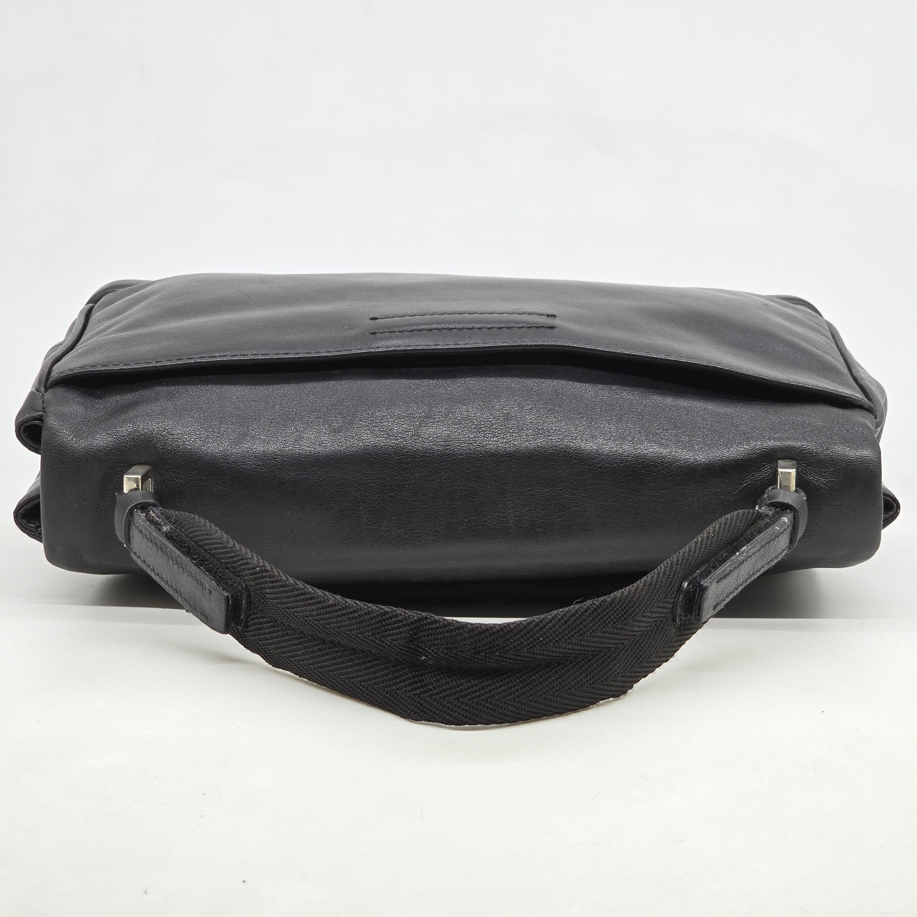 Prada Prada - AW99 Mesh Pocket Leather Handbag Size ONE SIZE - 6 Thumbnail