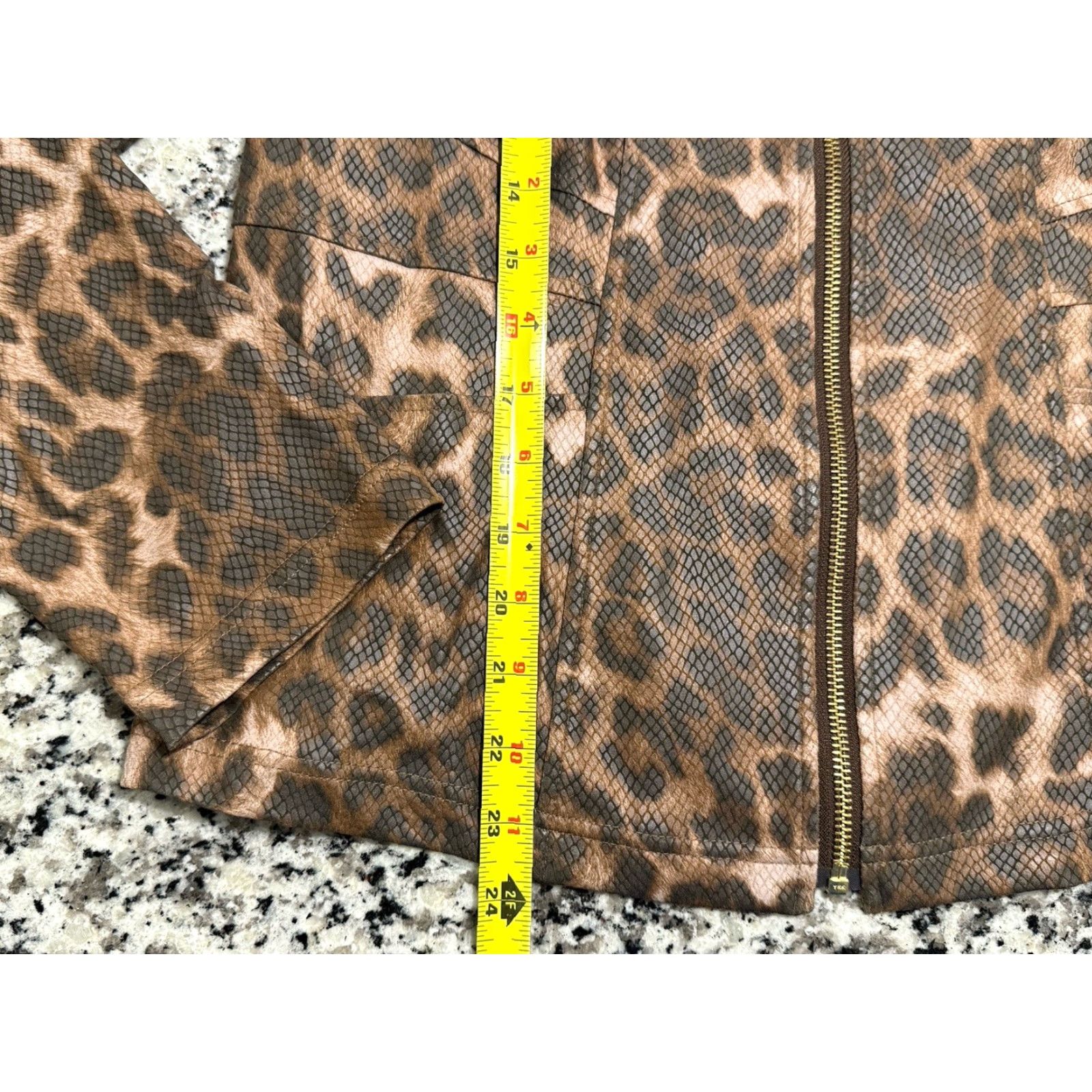 Vintage Clara Sun Woo Leopard Print Liquid Jacket Women's Large Jacket Brown Black Tan Pockets Zipper Long Sleeve Size L / US 10 / IT 46 - 3 Thumbnail