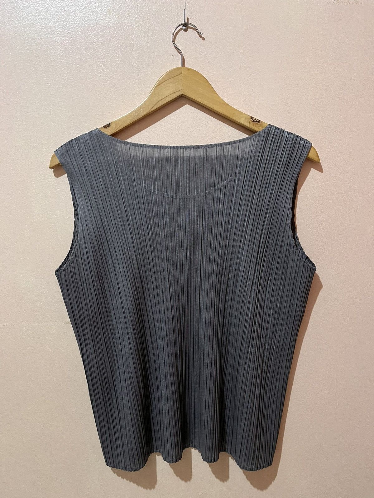 Pleats Please Issey Miyake Pleats Please Issey Miyake - Pleated - Tank Top Size S / US 4 / IT 40 - 9 Thumbnail