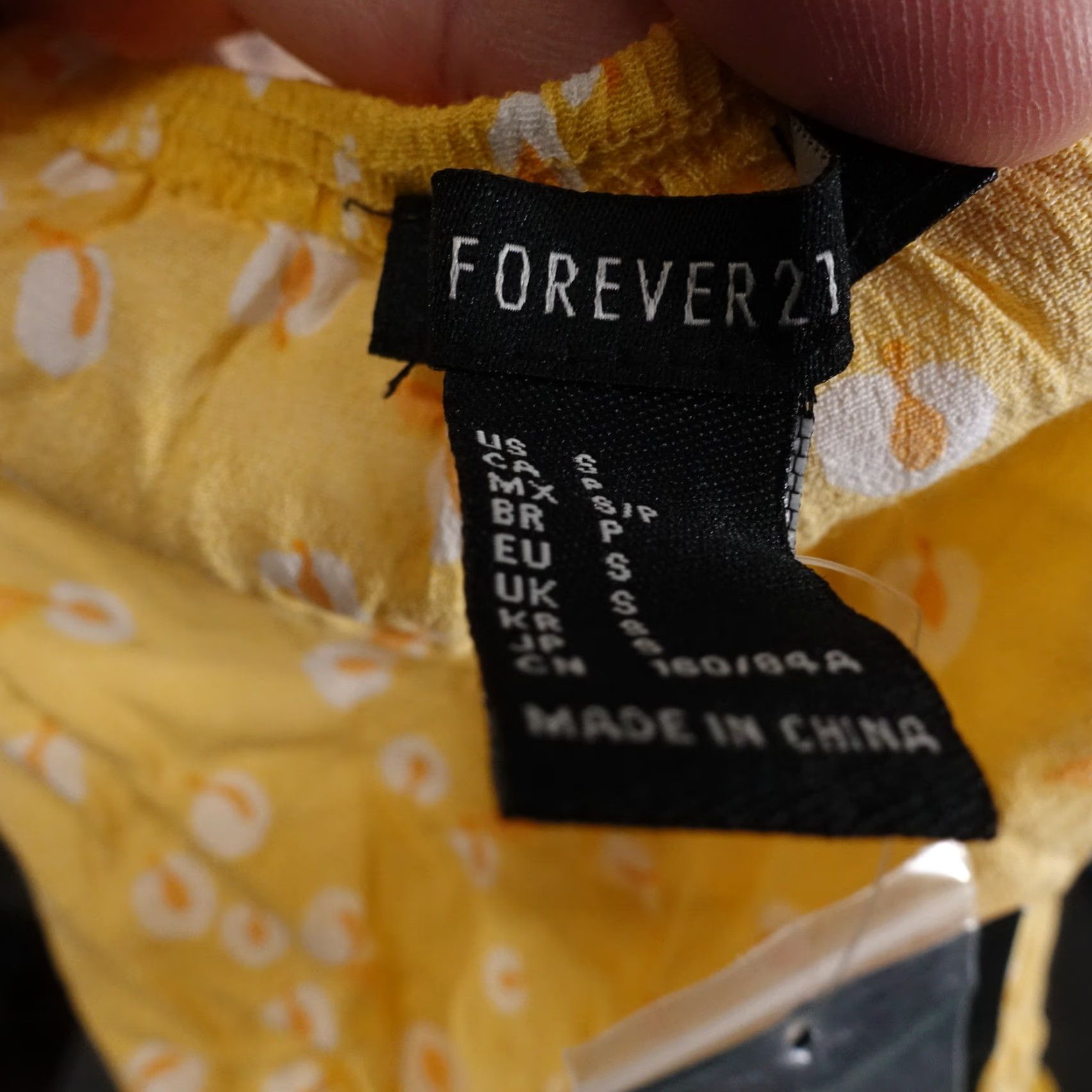 Forever 21 VINTAGE FOREVER 21 Women’s Crop Top Short Sleeve Collared Blouse S Yellow Casual Summer Size S / US 4 / IT 40 - 5 Thumbnail