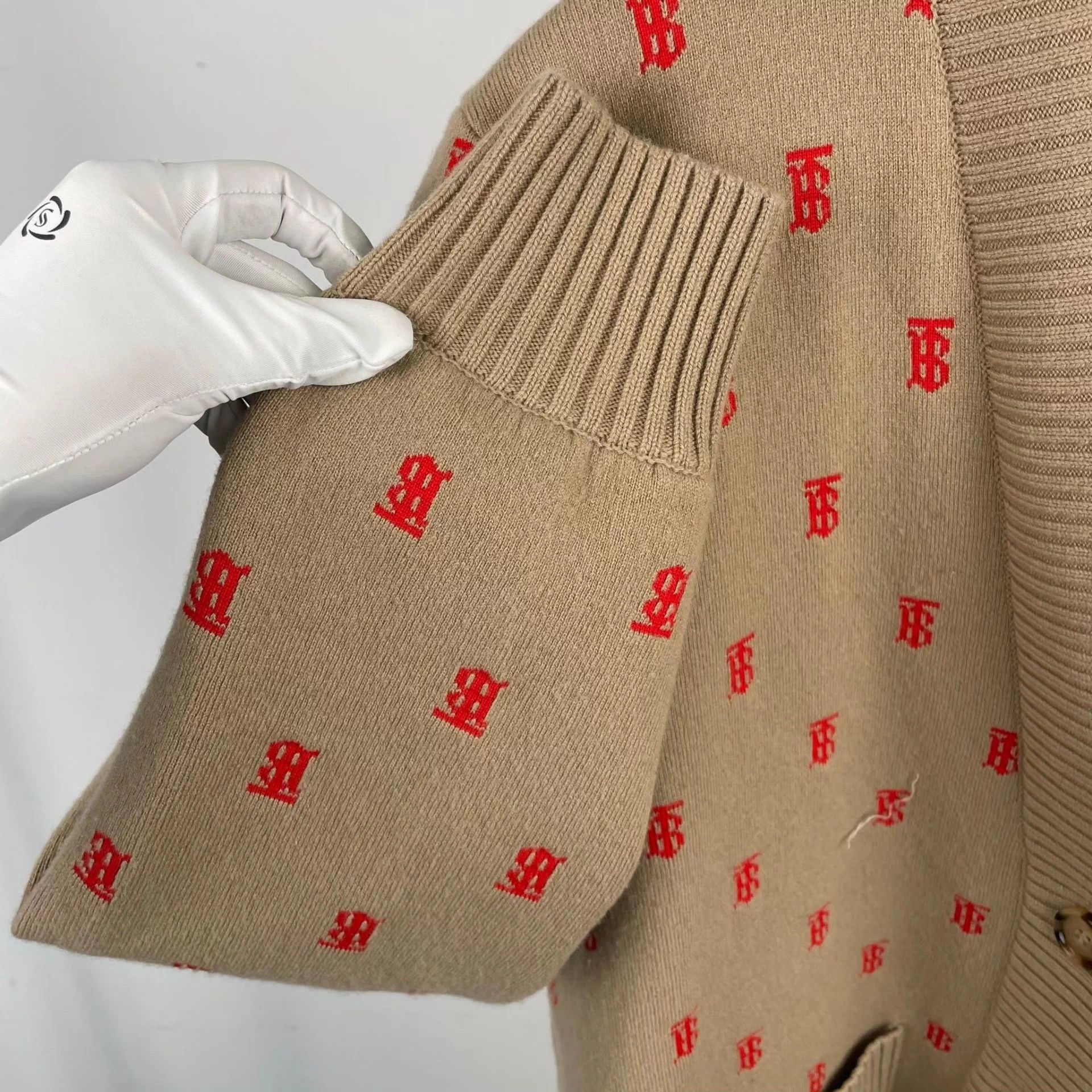 Burberry Burberry Brown Wool Knit Cardigan L Size L / US 10 / IT 46 - 9 Thumbnail