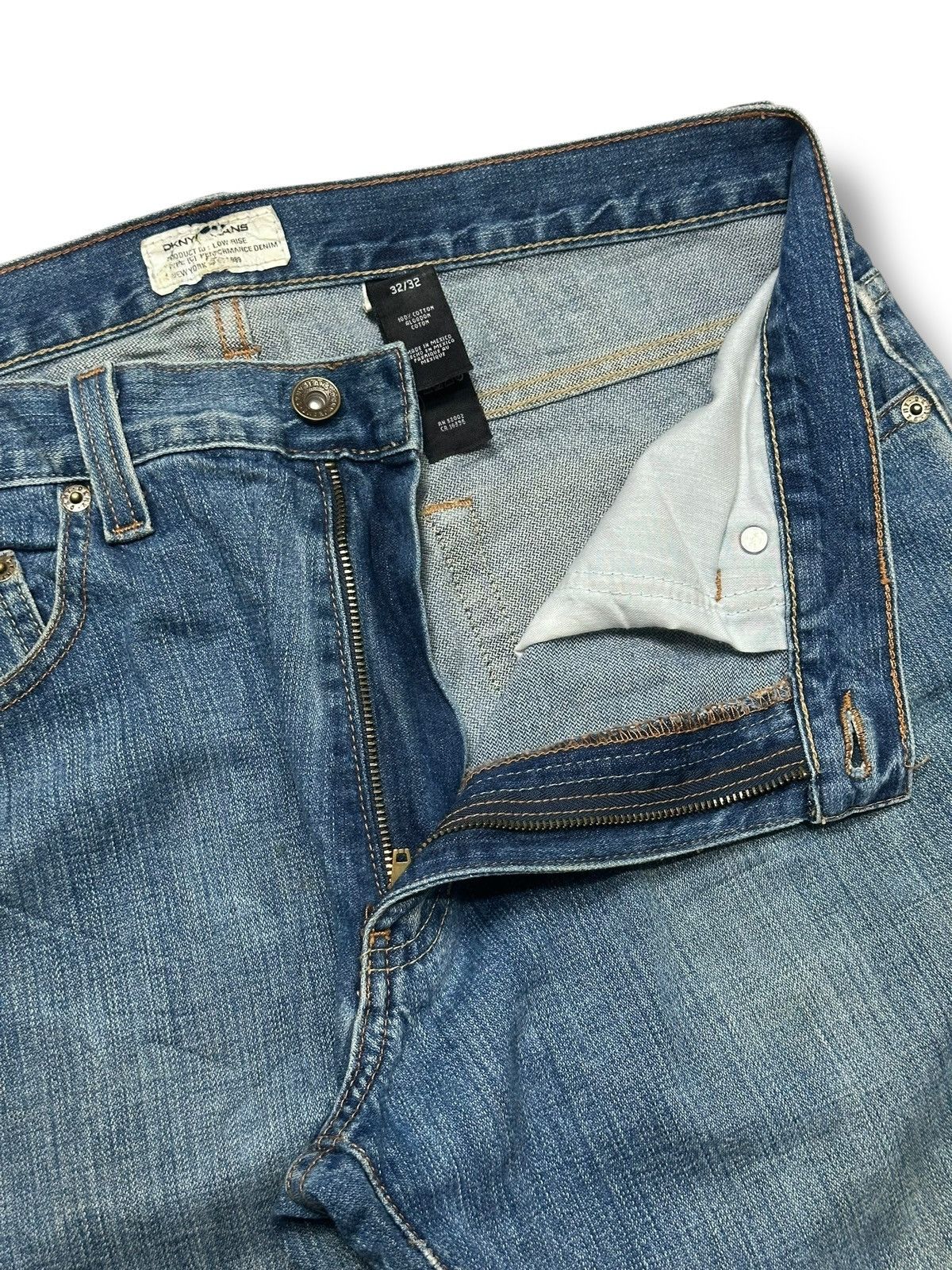 DKNY Vintage DKNY Jean Slight Flare & Bootcut with Faded BlueWash Size US 33 - 9 Thumbnail
