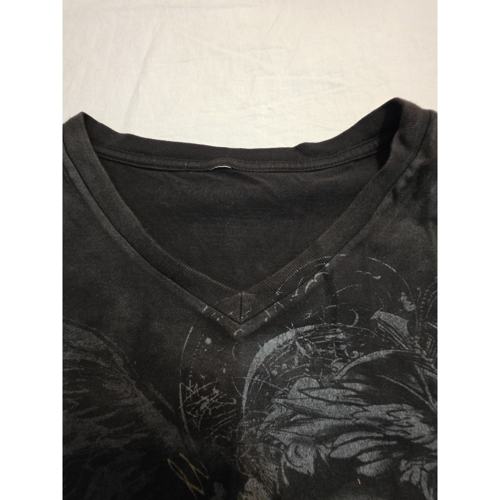 Other Y2k Black Men's Size Large V-neck Short Sleeve T-Shirt Size US L / EU 52-54 / 3 - 4 Thumbnail