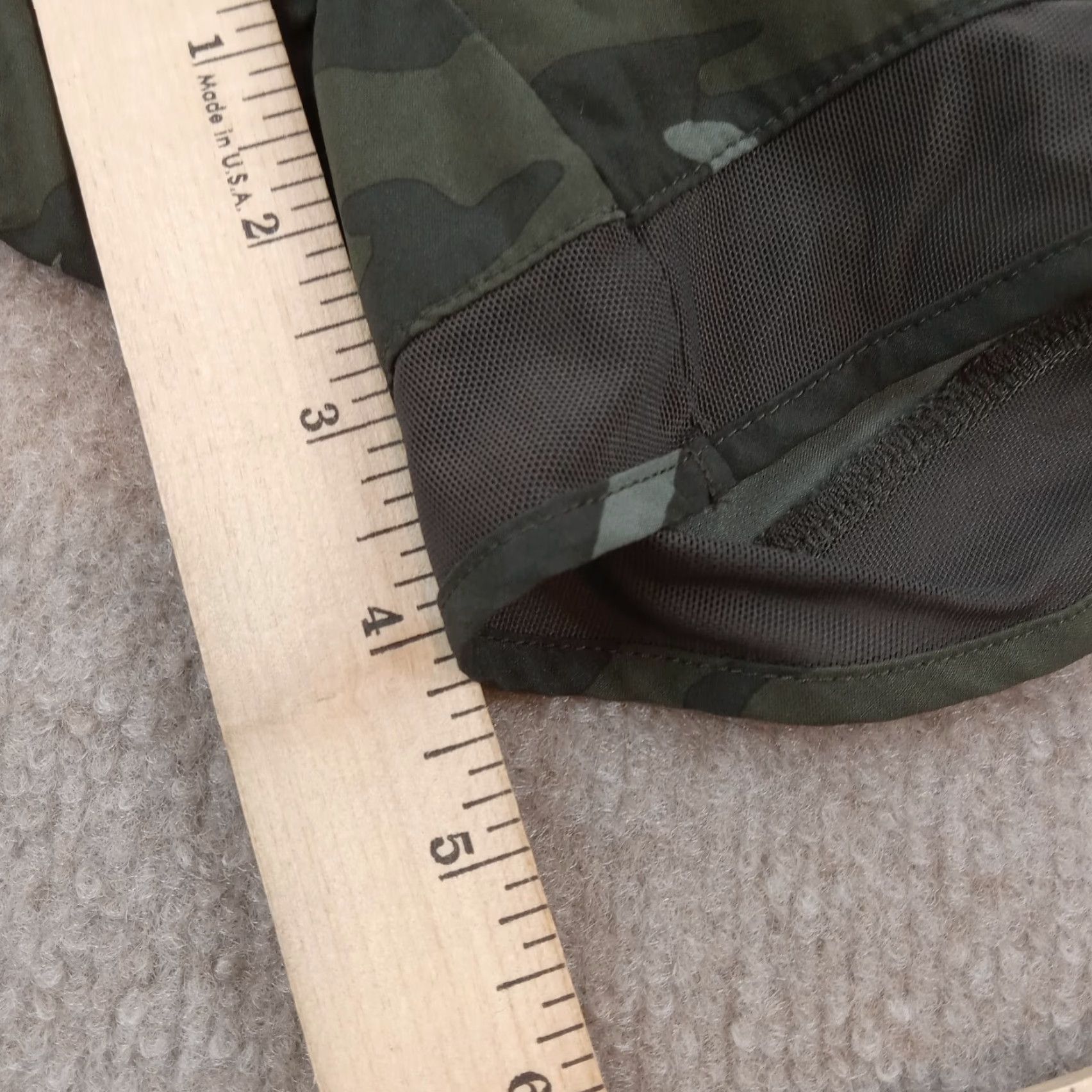 Athleta Athleta Womens Extra Small XS Green Camo Athletic Shorts Elastic Waist Size 26" / US 2 / IT 38 - 3 Thumbnail
