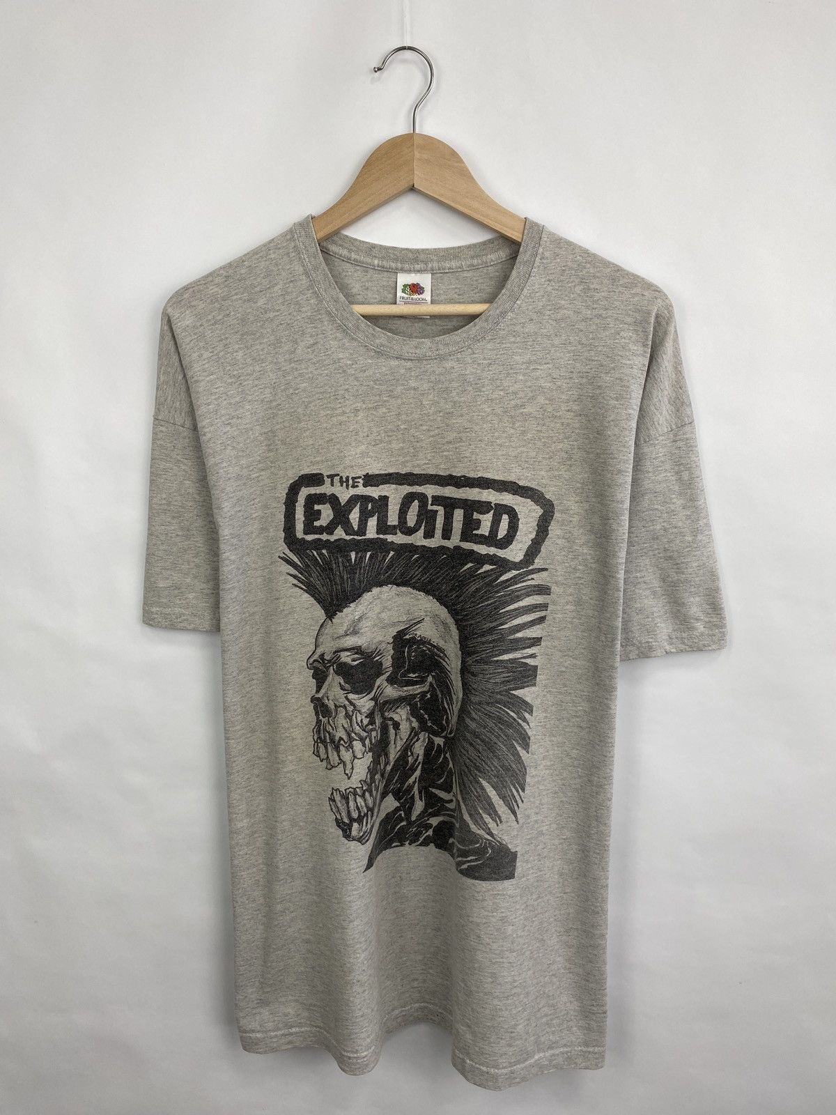 Fruit Of The Loom Vintage 90s The Exploited Punks Not Dead Graphic T Shirt Y2K Size US XL / EU 56 / 4 - 3 Thumbnail