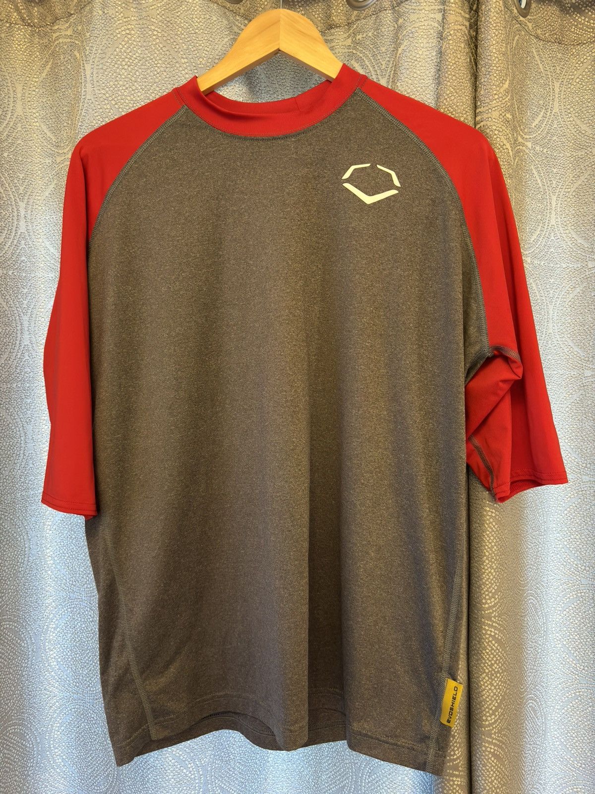 MLB Evoshield Red 3/4 Sleeve Athletic T-Shirt (Tee) Size US S / EU 44-46 / 1 - 1 Thumbnail