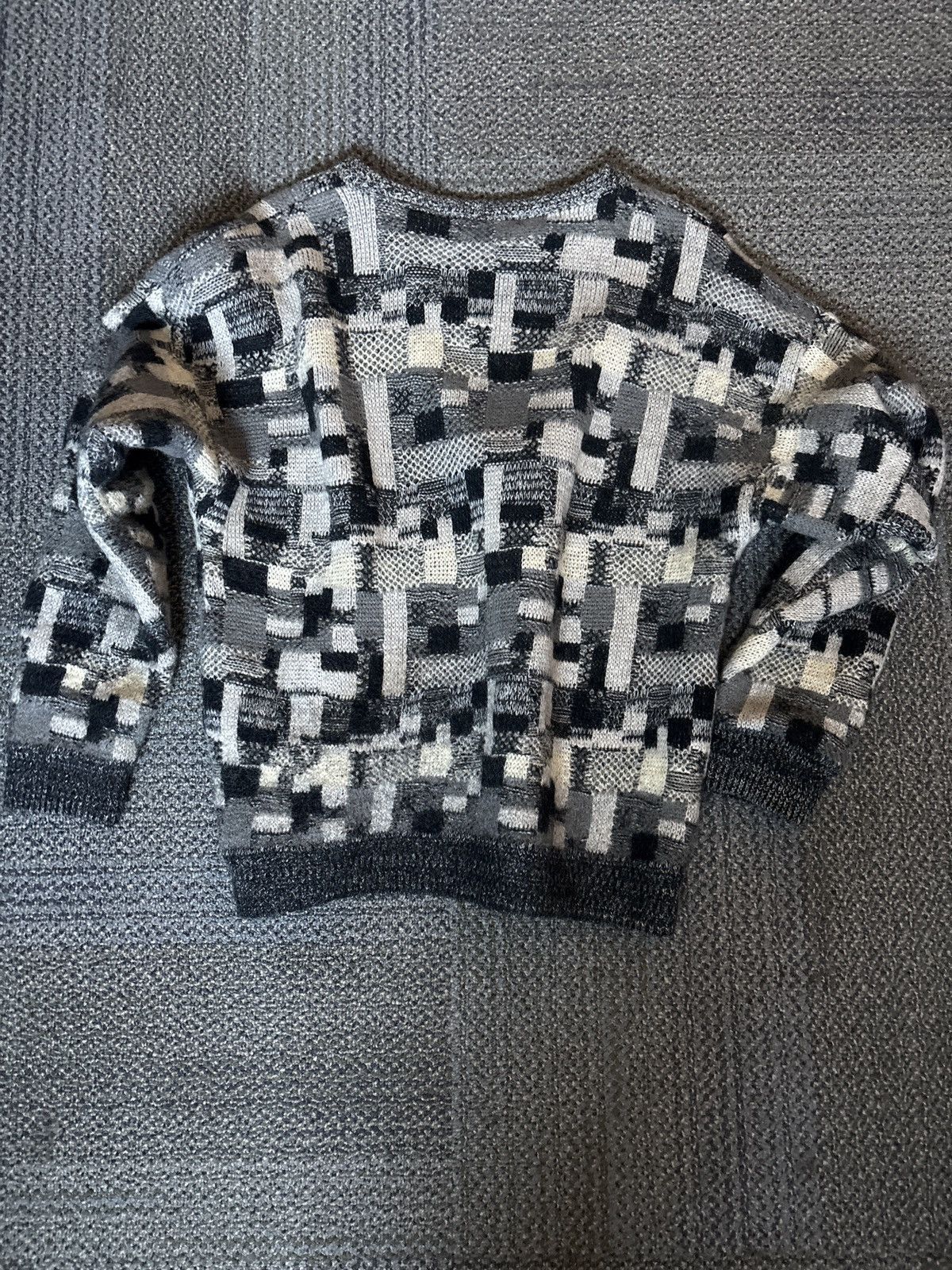 Other CRAZY VINTAGE 60s 100% Wool patchwork sweater Size US L / EU 52-54 / 3 - 2 Thumbnail