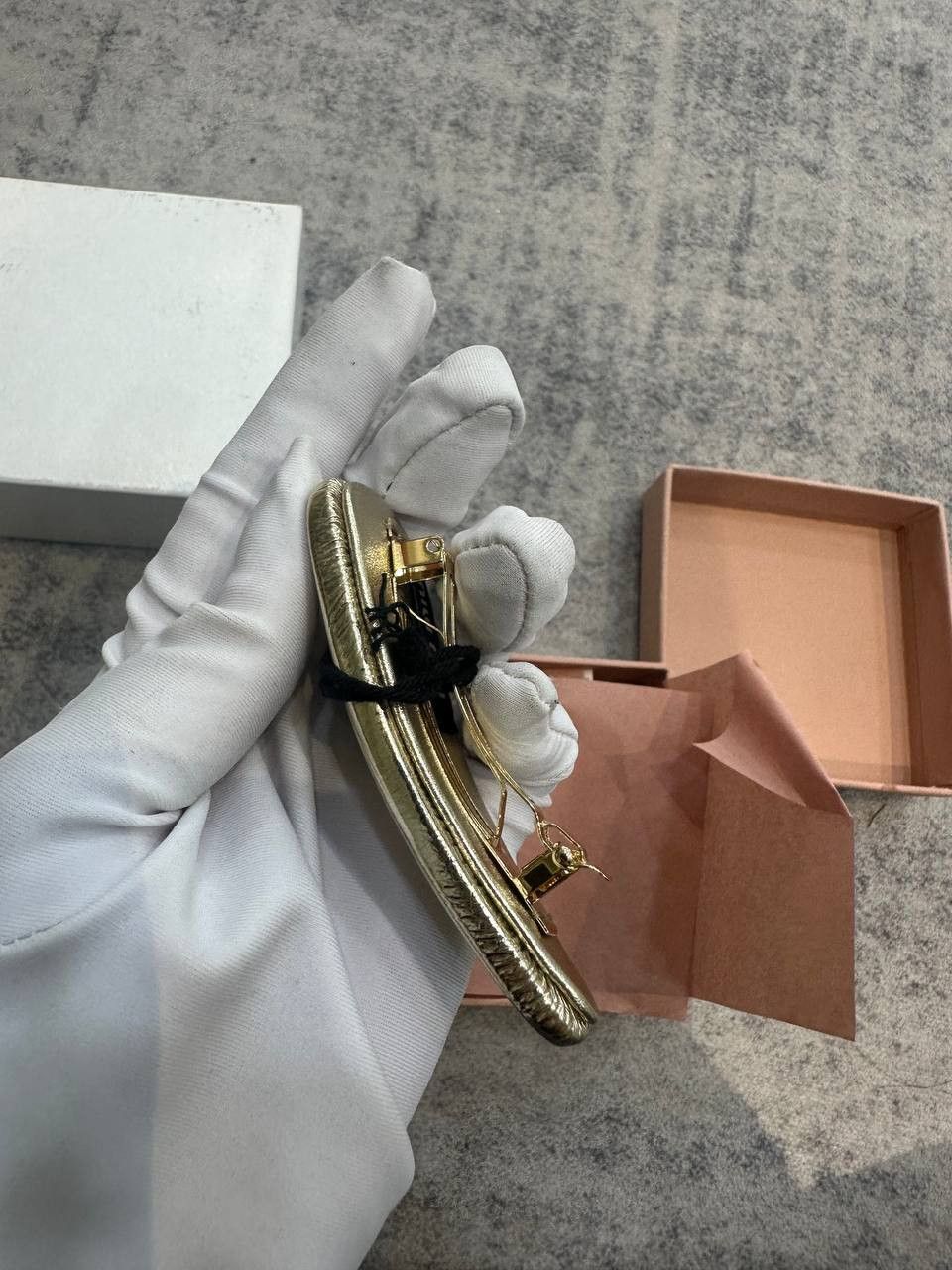 Miu Miu MIU MIU Nappa Leather Hair Clip PYRITE Size ONE SIZE - 9 Thumbnail
