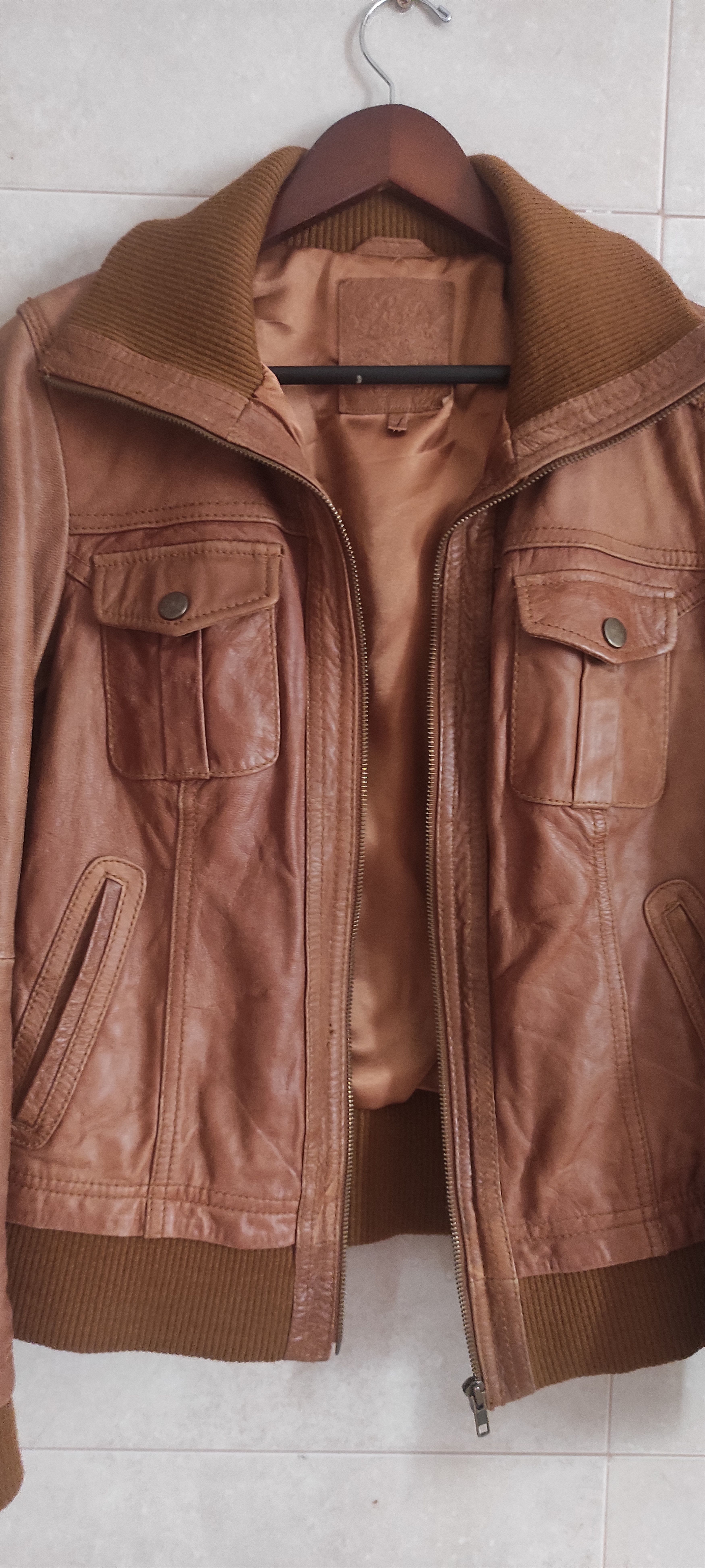 Stradivarius Stradivarius Tan Genuine Leather Motocycle Biker Jacket Size M / US 6-8 / IT 42-44 - 4 Thumbnail