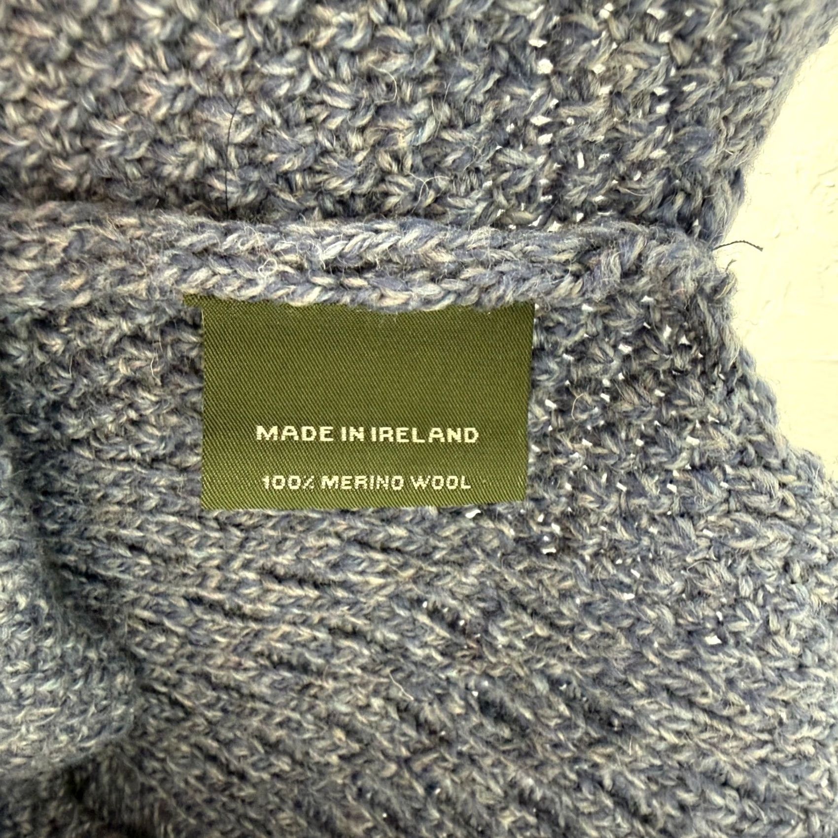 Vintage Blarney Woolen Mills Womens sweater Medium Ireland Cable Knit Sleeveless D4-12 Size M / US 6-8 / IT 42-44 - 7 Thumbnail