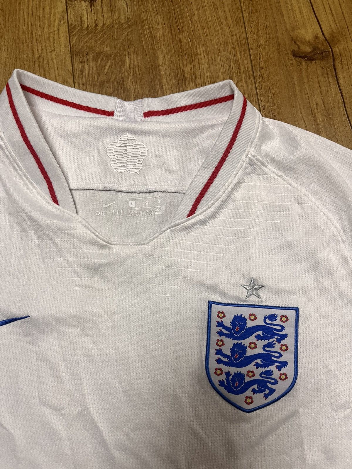 Nike 2018-19 England Soccer Jersey Football Size US L / EU 52-54 / 3 - 3 Thumbnail
