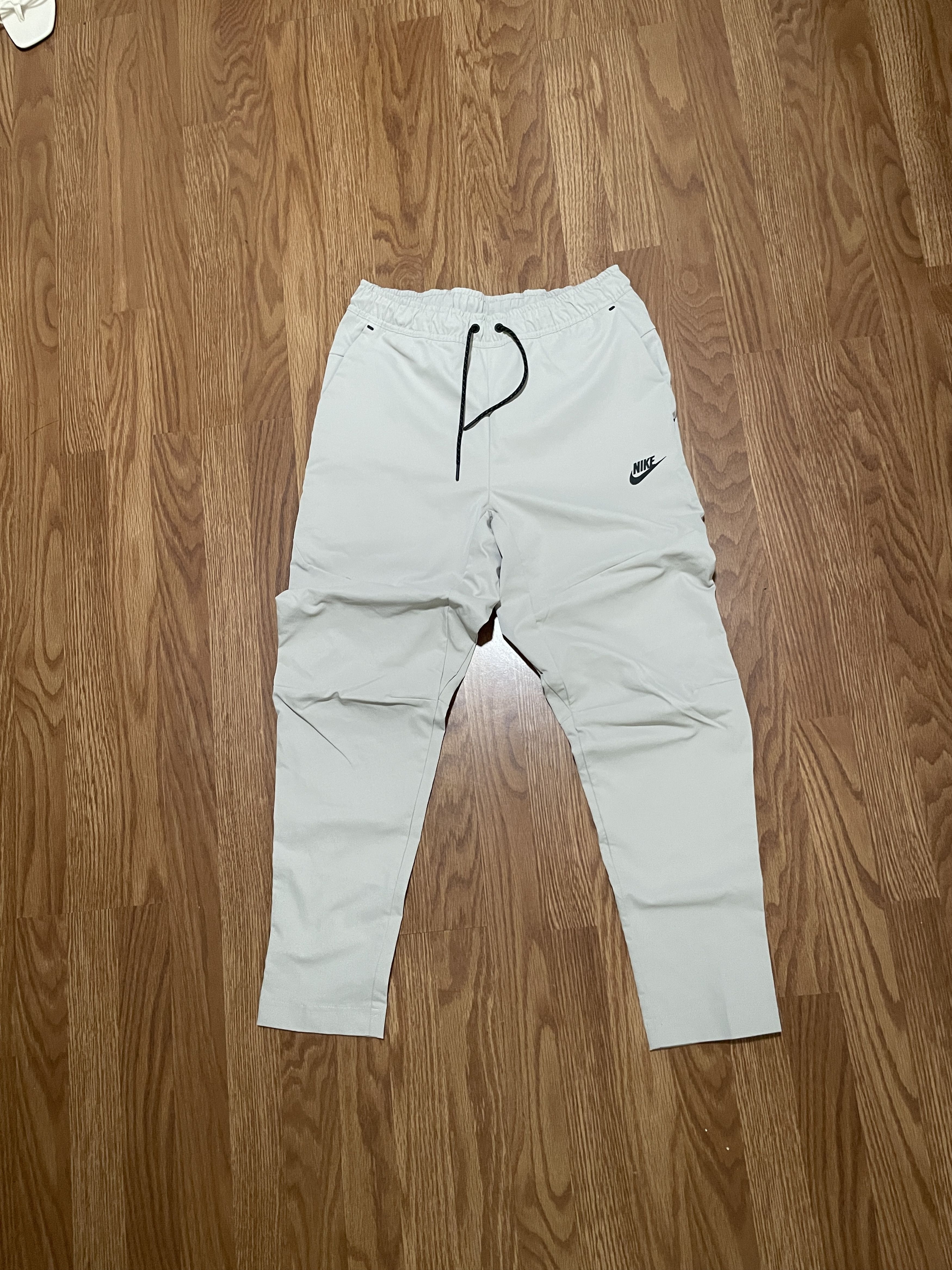 Nike Nike Joggers Size US 30 / EU 46 - 1 Thumbnail
