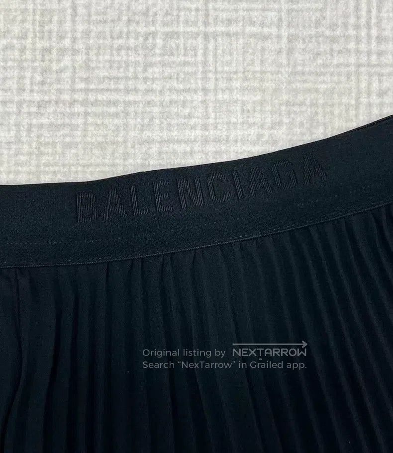 Balenciaga Balenciaga Pleated Skirt Size 39" - 4 Thumbnail