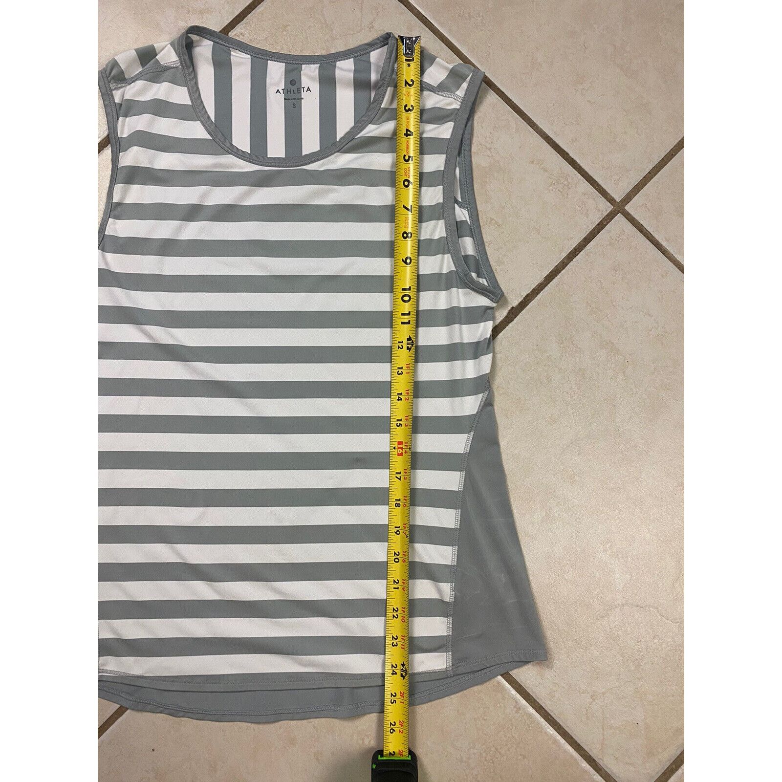 Athleta Athleta Womens White Gray Striped Breathable Tank Top Sz S Size S / US 4 / IT 40 - 7 Thumbnail