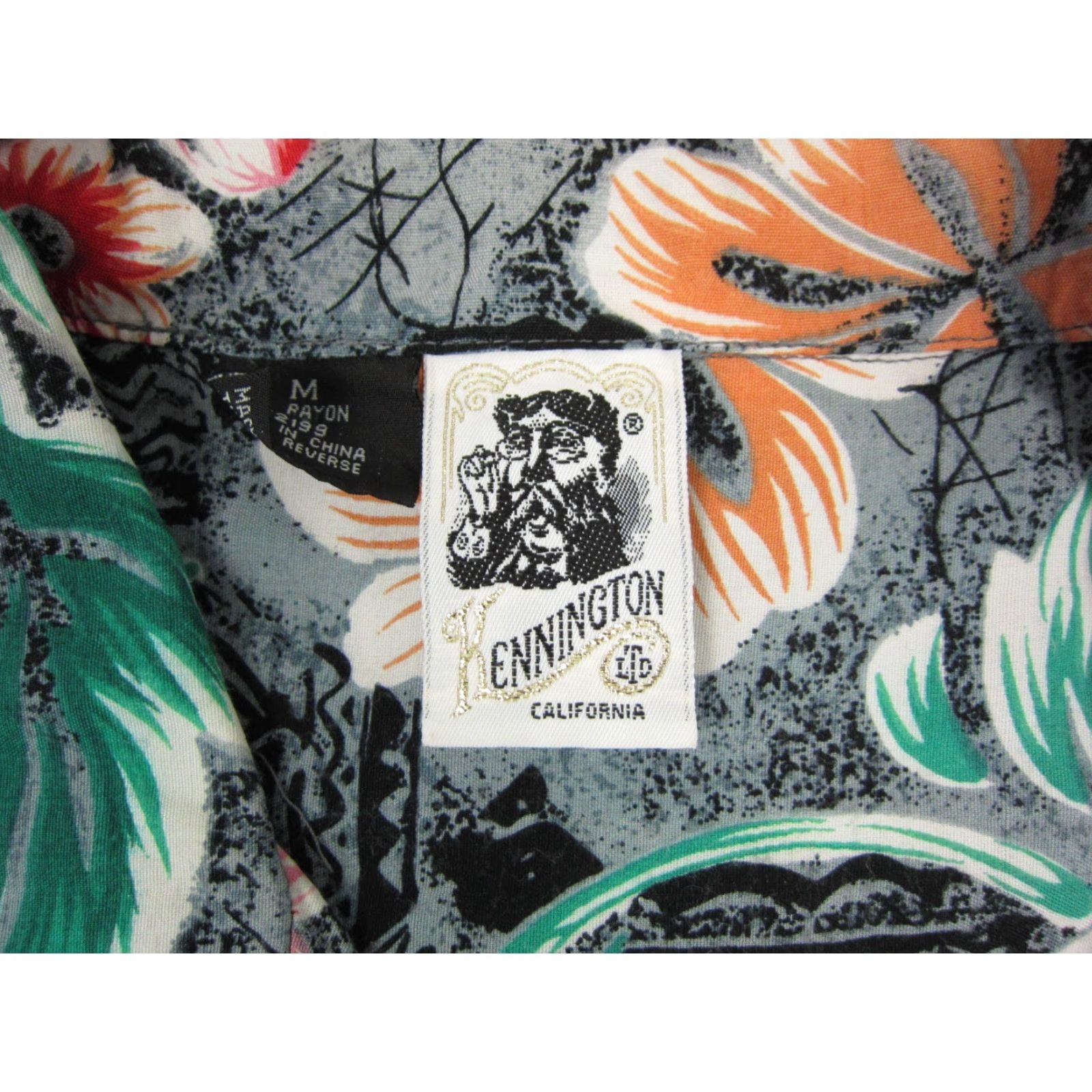Vintage VINTAGE Kennington Shirt Mens M Black Hawaiian Collared Button-Up Short Sleeve, Flowery Theme? Size US M / EU 48-50 / 2 - 3 Thumbnail