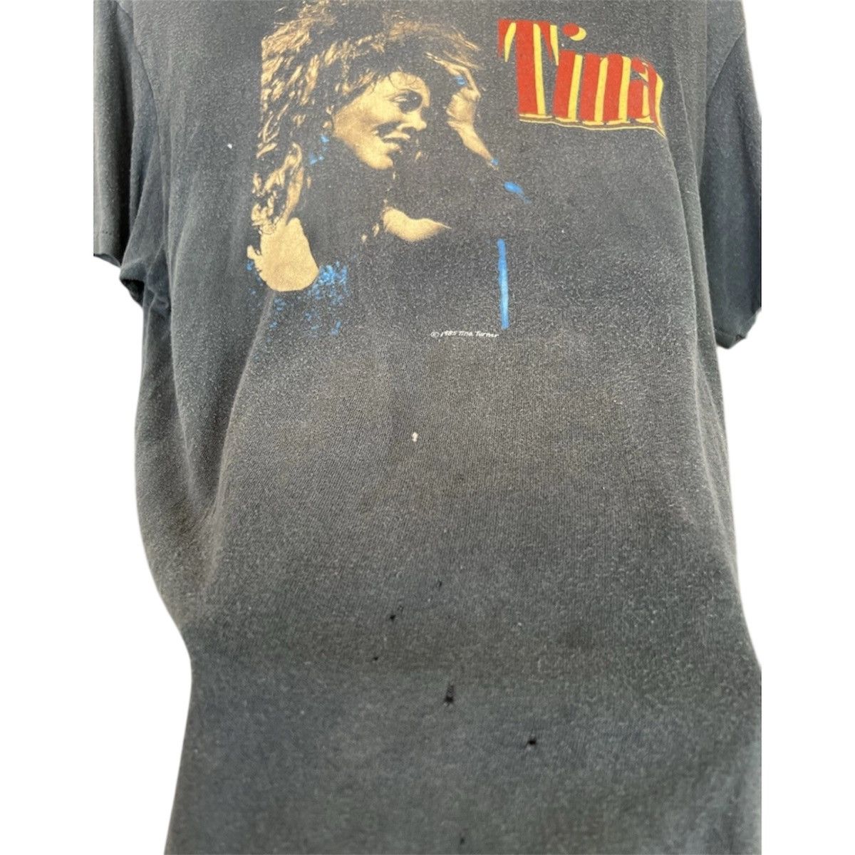Vintage Vintage Tina Turner tour tee Size US M / EU 48-50 / 2 - 4 Thumbnail