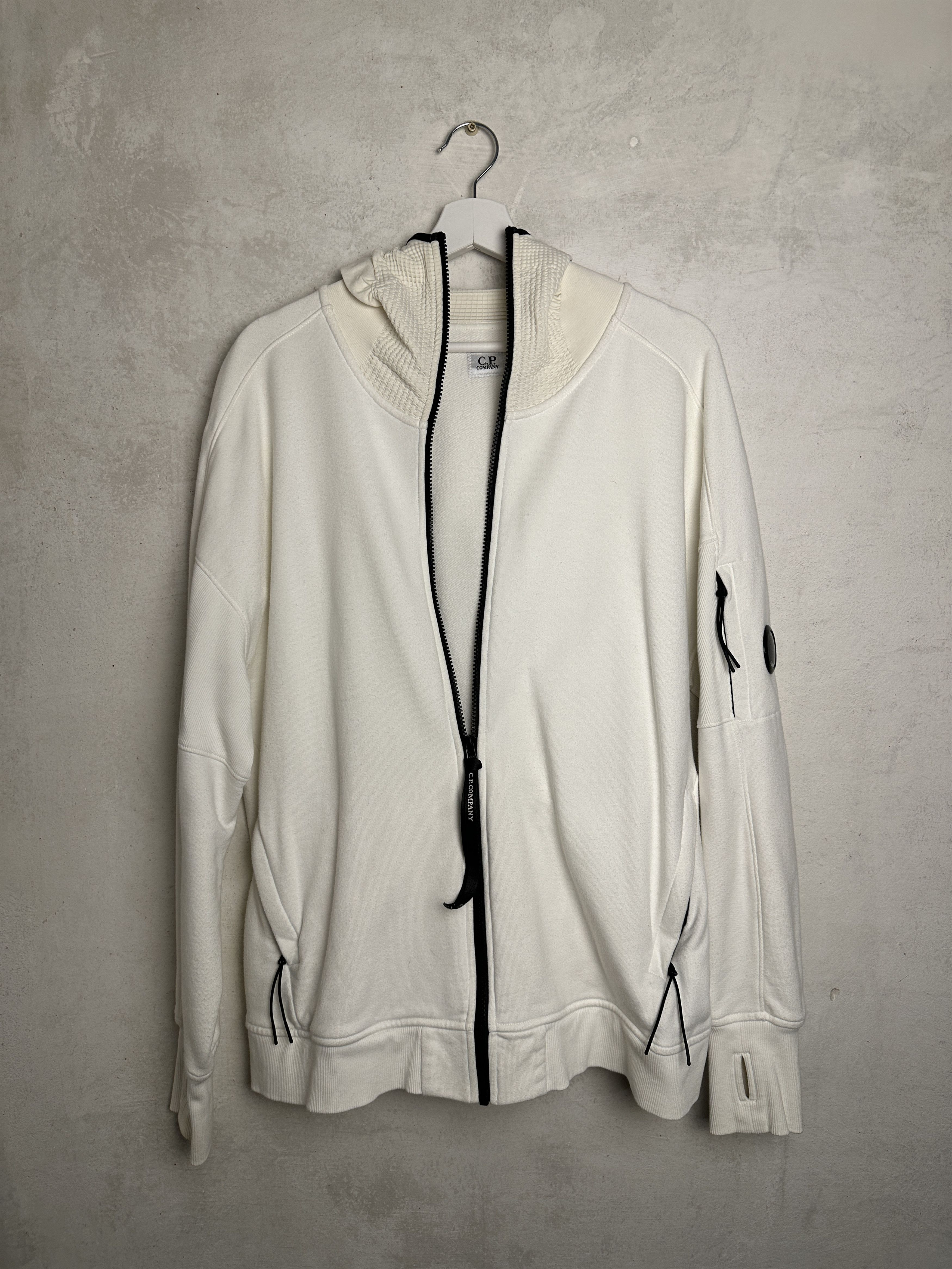 C.P. Company C.P. Company Hooded Zip Sweatshirt Size US XL / EU 56 / 4 - 2 Thumbnail