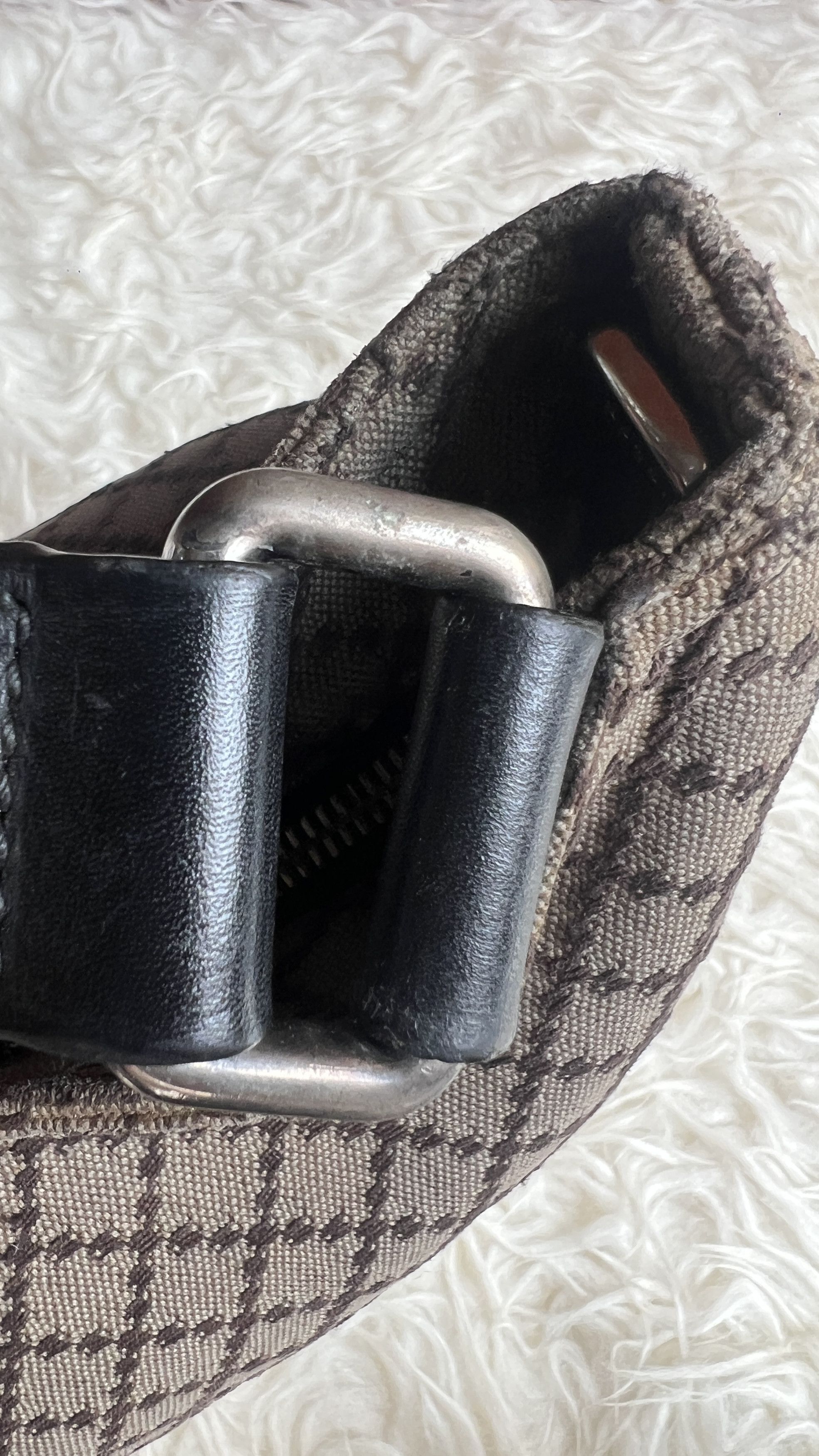 Gucci Authentic Gucci Black Diamante Canvas Crossbody Bag Size ONE SIZE - 13 Thumbnail