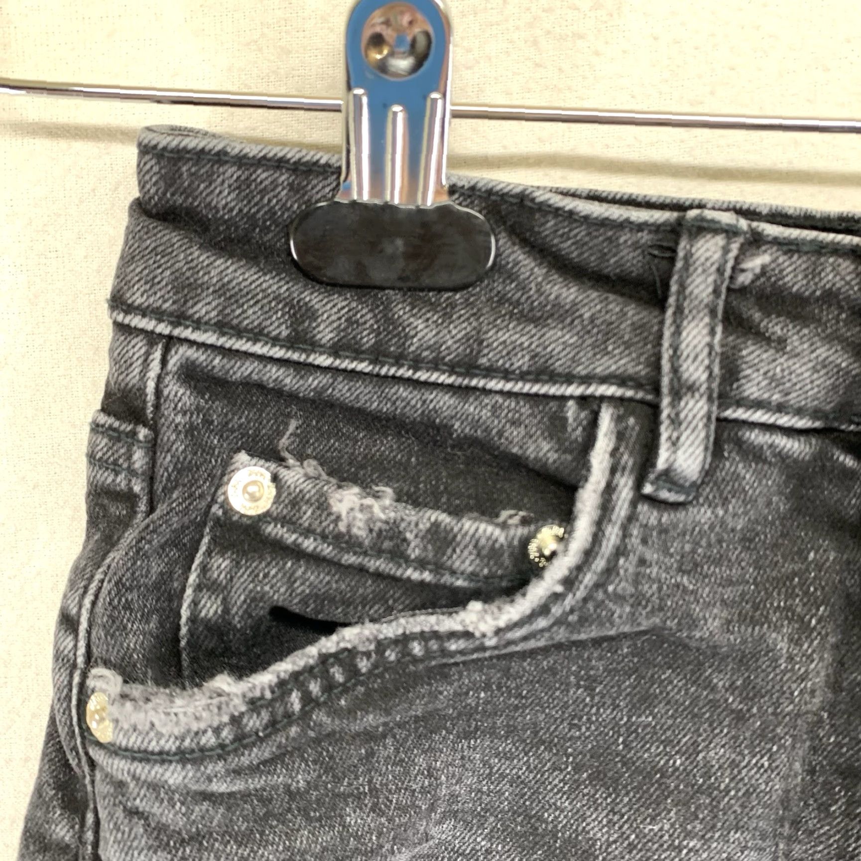 Zara VINTAGE Zara Women's Jean Shorts Sz 0 High-Rise Cut-Off Denim Casual Festival Cowgirl Black Size 25" / US 0 / IT 36 - 5 Thumbnail