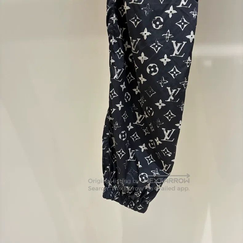 Louis Vuitton Louis Vuitton Black and White Full Print Jogging Pants Size US 36 / EU 52 - 4 Thumbnail