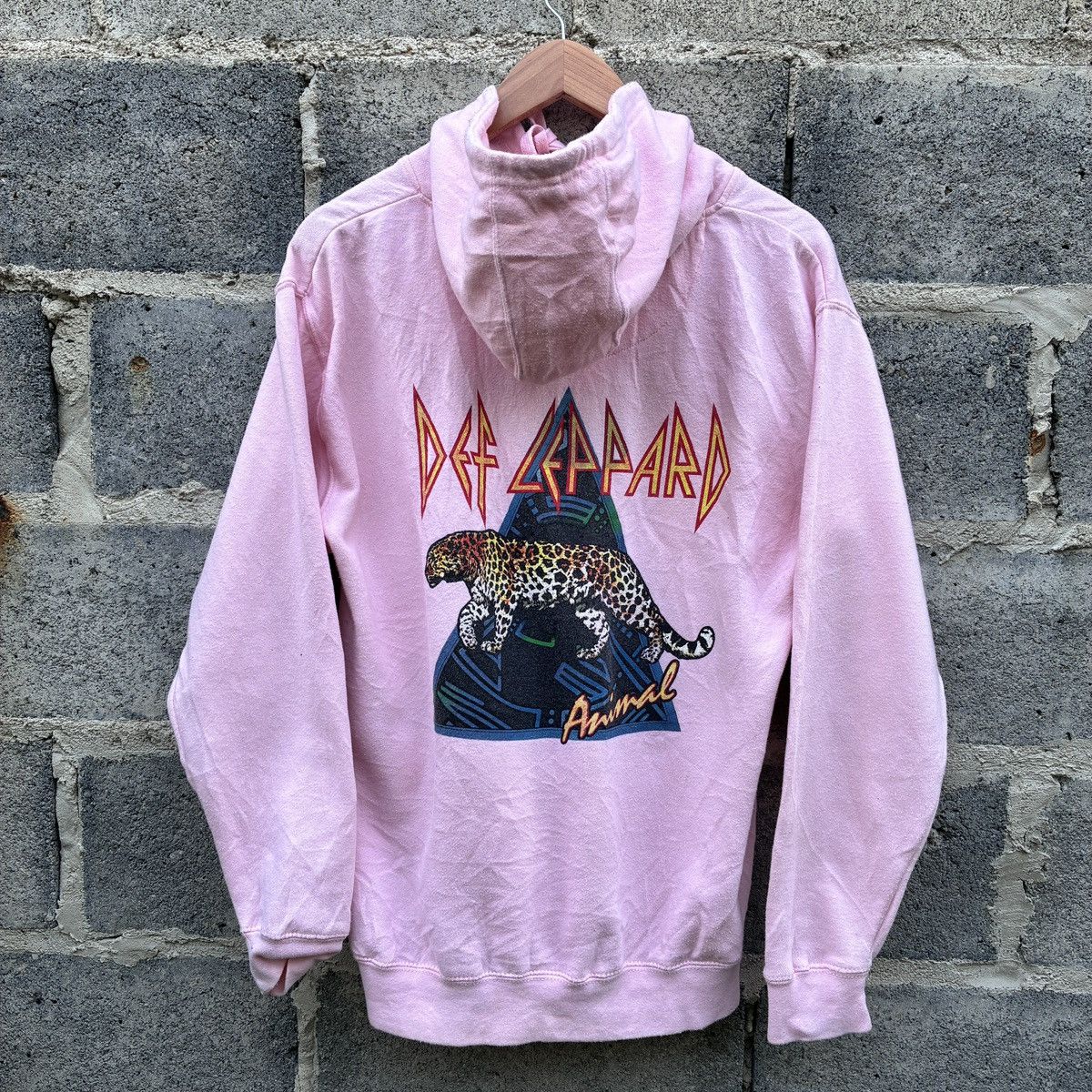 Band Tees × Def Leppard Def Leppard Animal Pink Hoodies Size US M / EU 48-50 / 2 - 1 Thumbnail