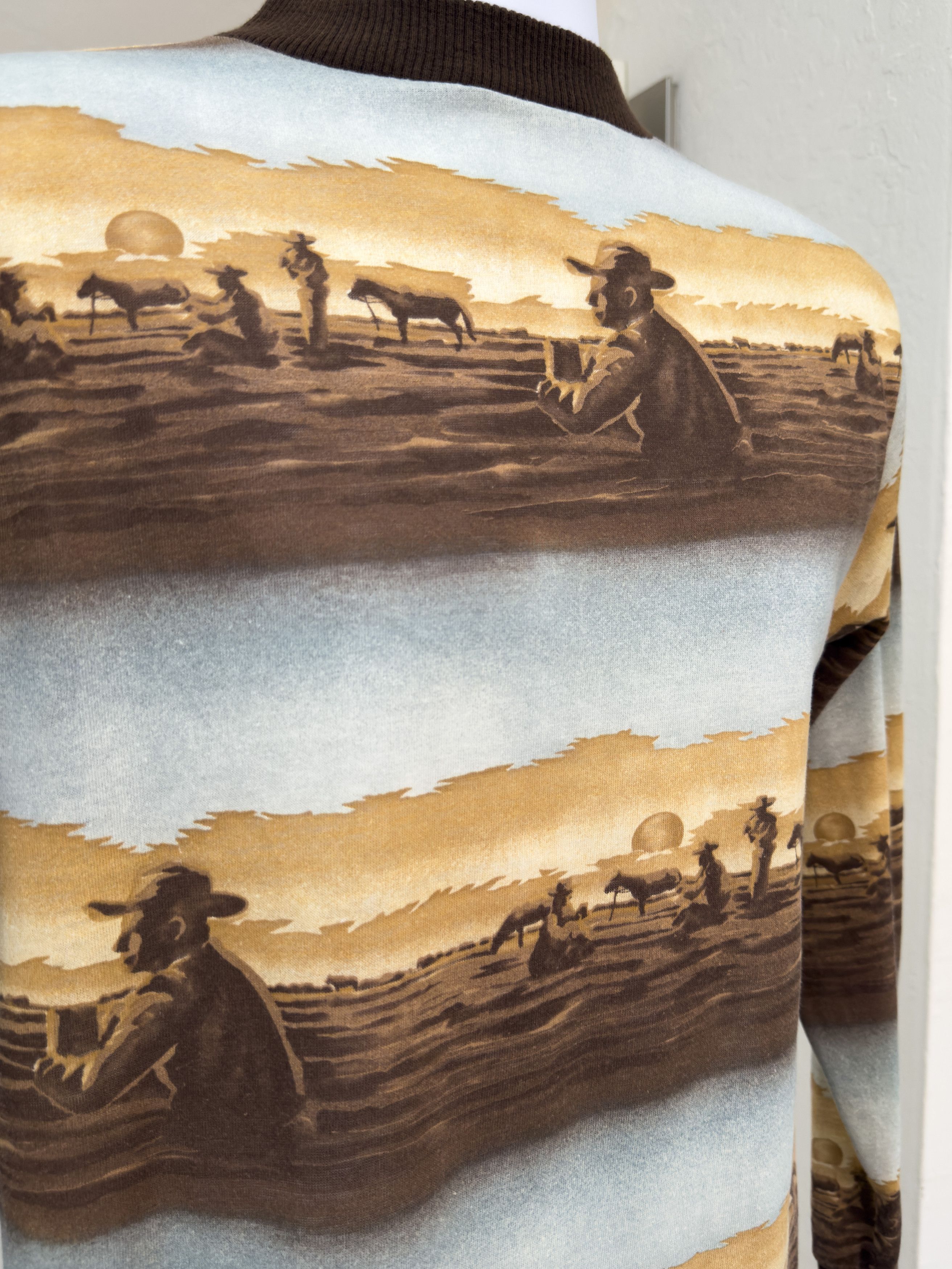 Other Vintage Donmoor Western Scene Single Stitch Knit Shirt Size US S / EU 44-46 / 1 - 2 Thumbnail