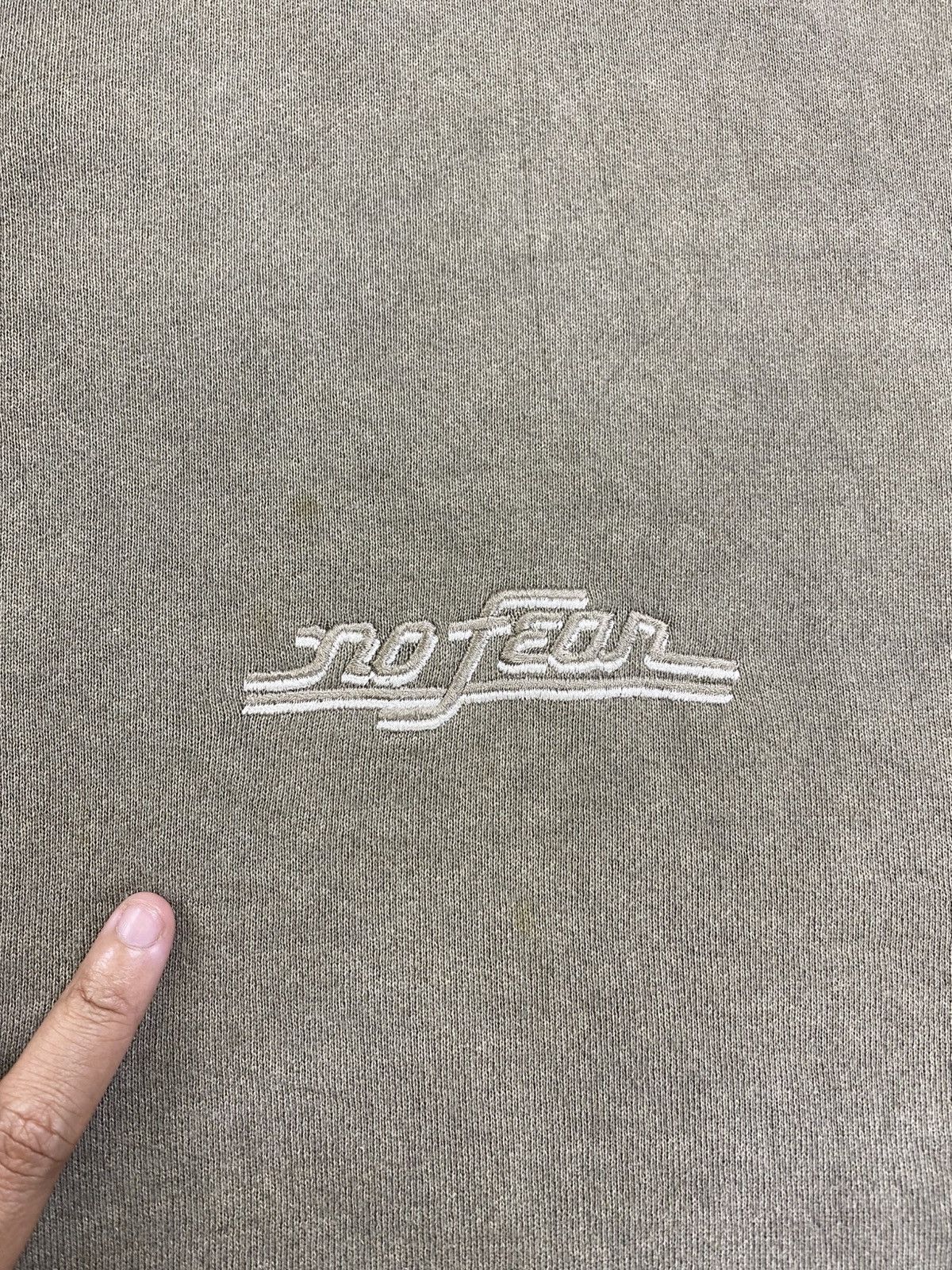 Japanese Brand × No Fear Vintage 90s NO FEAR Made In USA Streetwear Baggy Sweatshirt Size US L / EU 52-54 / 3 - 5 Thumbnail