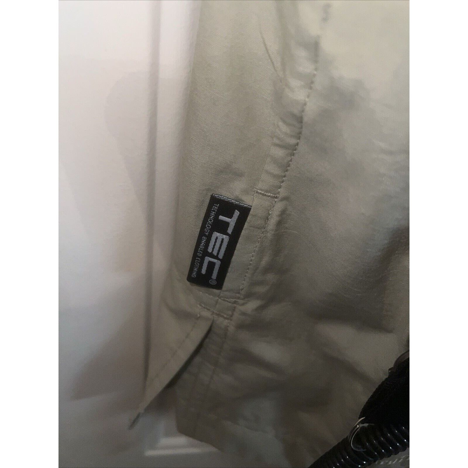 SCOTTeVEST TEC Men’s Scottevest Size XL Beige Utility Vest Zip Pockets Size US XL / EU 56 / 4 - 9 Thumbnail