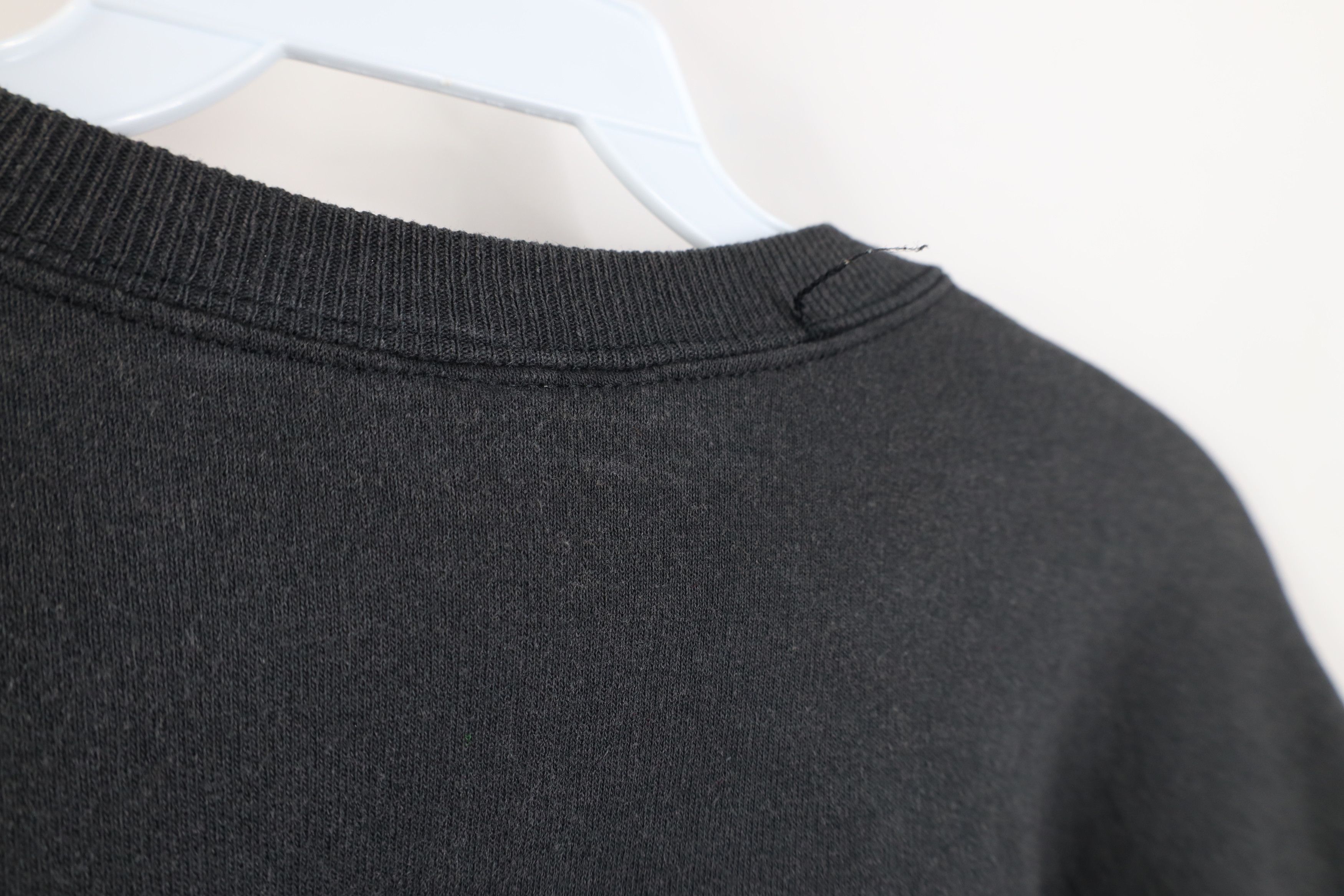 Vintage Vintage 90s Streetwear Faded Blank Crewneck Sweatshirt Black Size L / US 10 / IT 46 - 9 Thumbnail