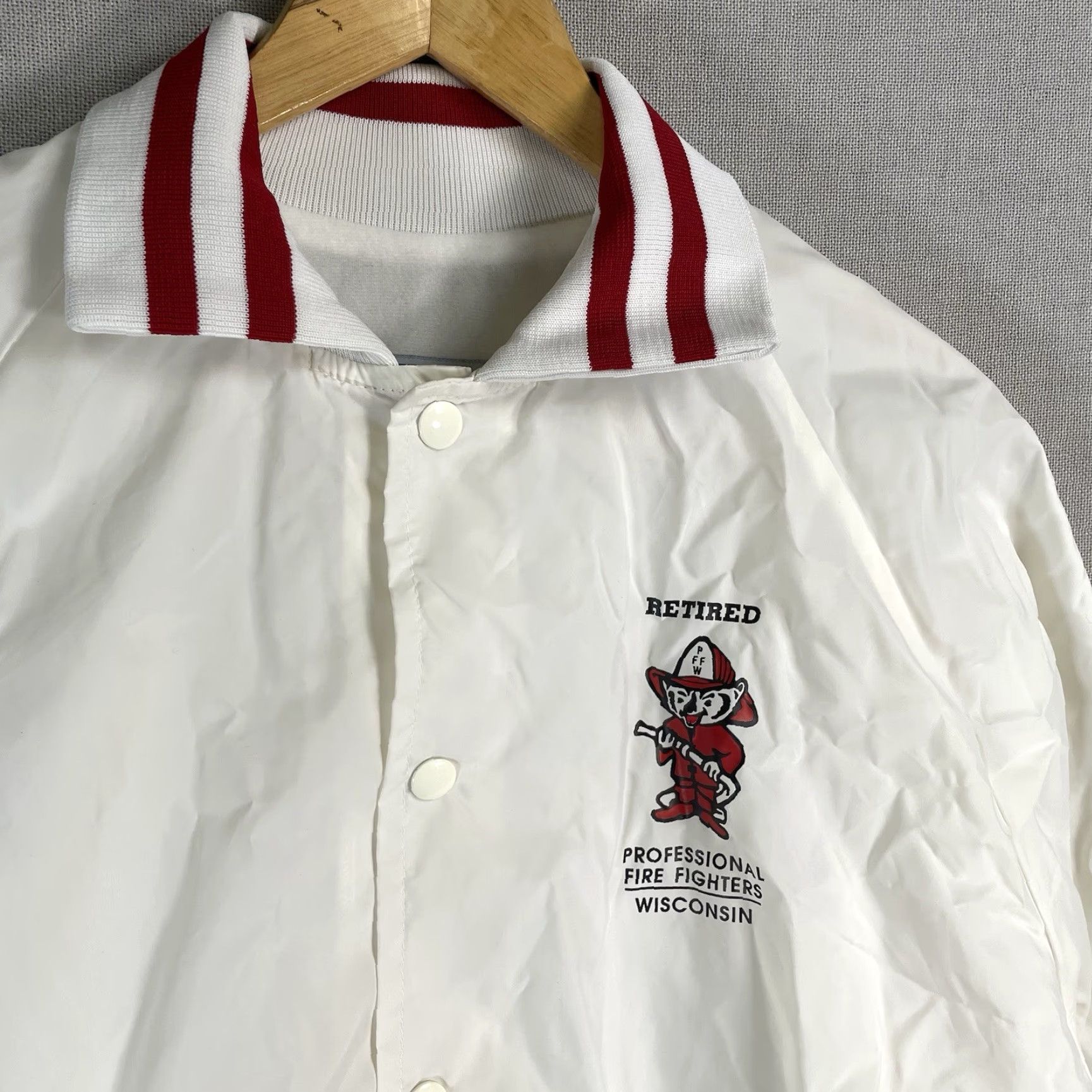 Vintage VINTAGE 80s 90s Wisconsin Professional Fire Fighters Jacket Mens XL King Louie Bomber White Nylon 80s 90s Theme Mens XL King Louie Jacket Size US XL / EU 56 / 4 - 2 Thumbnail