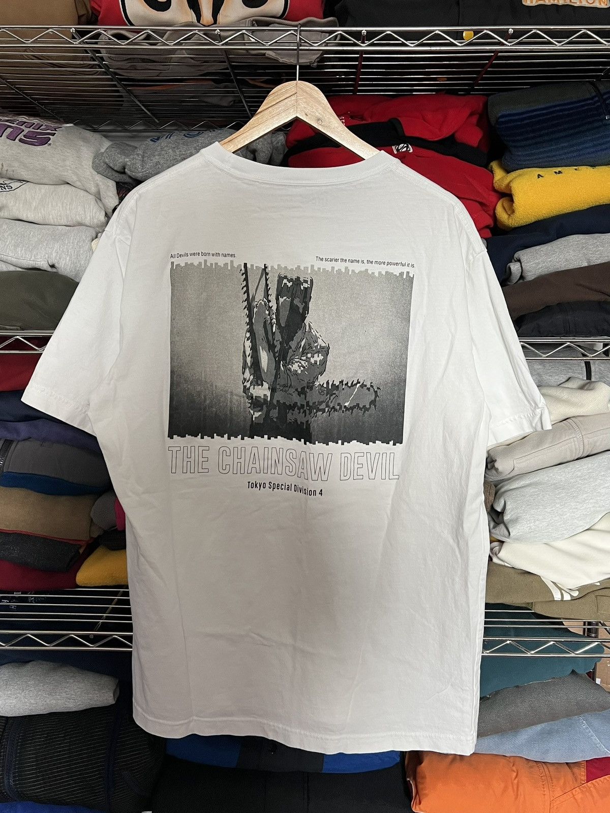 Uniqlo Uniqlo Chainsaw Man Anime Collab Shirt Size US L / EU 52-54 / 3 - 1 Thumbnail