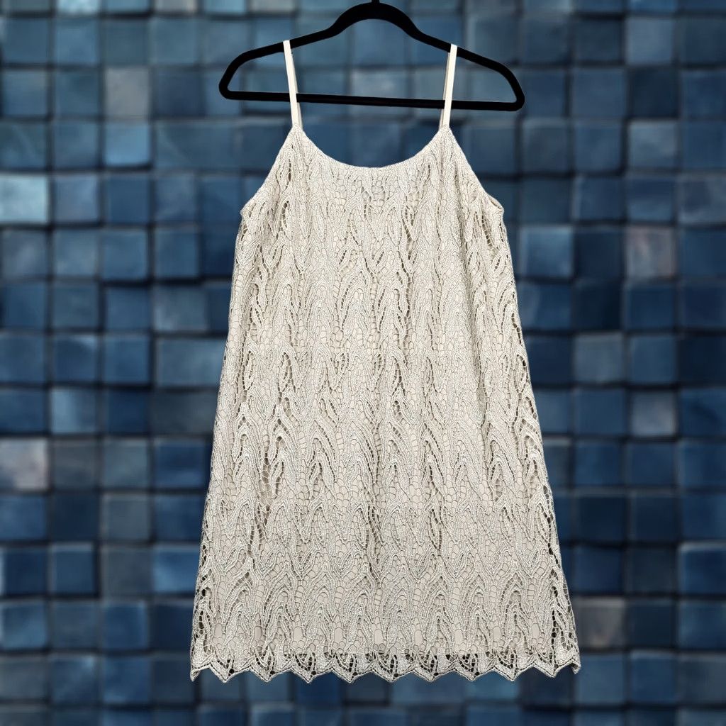 Alice + Olivia Alice + Olivia Emmie Women's Lace Sleeveless Dress M Above the Knee Creamy Polyester, A-Line, Casual, Colorful, oblique Size M / US 6-8 / IT 42-44 - 1 Thumbnail