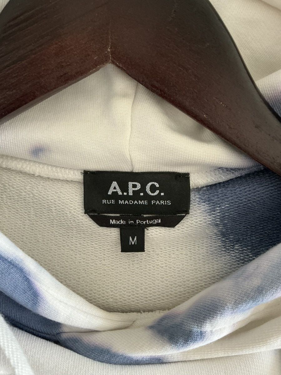 A.P.C. A.P.C. Victor Tie Dye Hoodie White Indigo Blue Size M Size US M / EU 48-50 / 2 - 6 Thumbnail