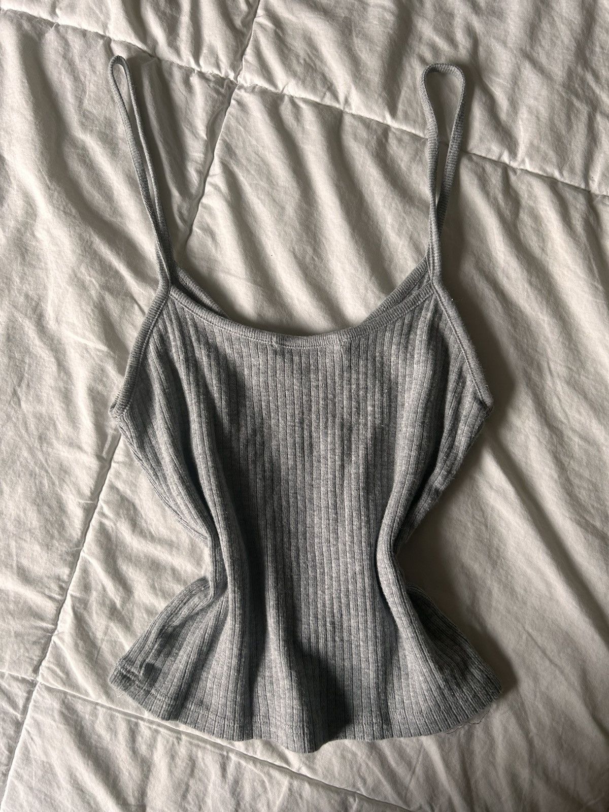 Brandy Melville Brandy tank top Size XS / US 0-2 / IT 36-38 - 2 Thumbnail