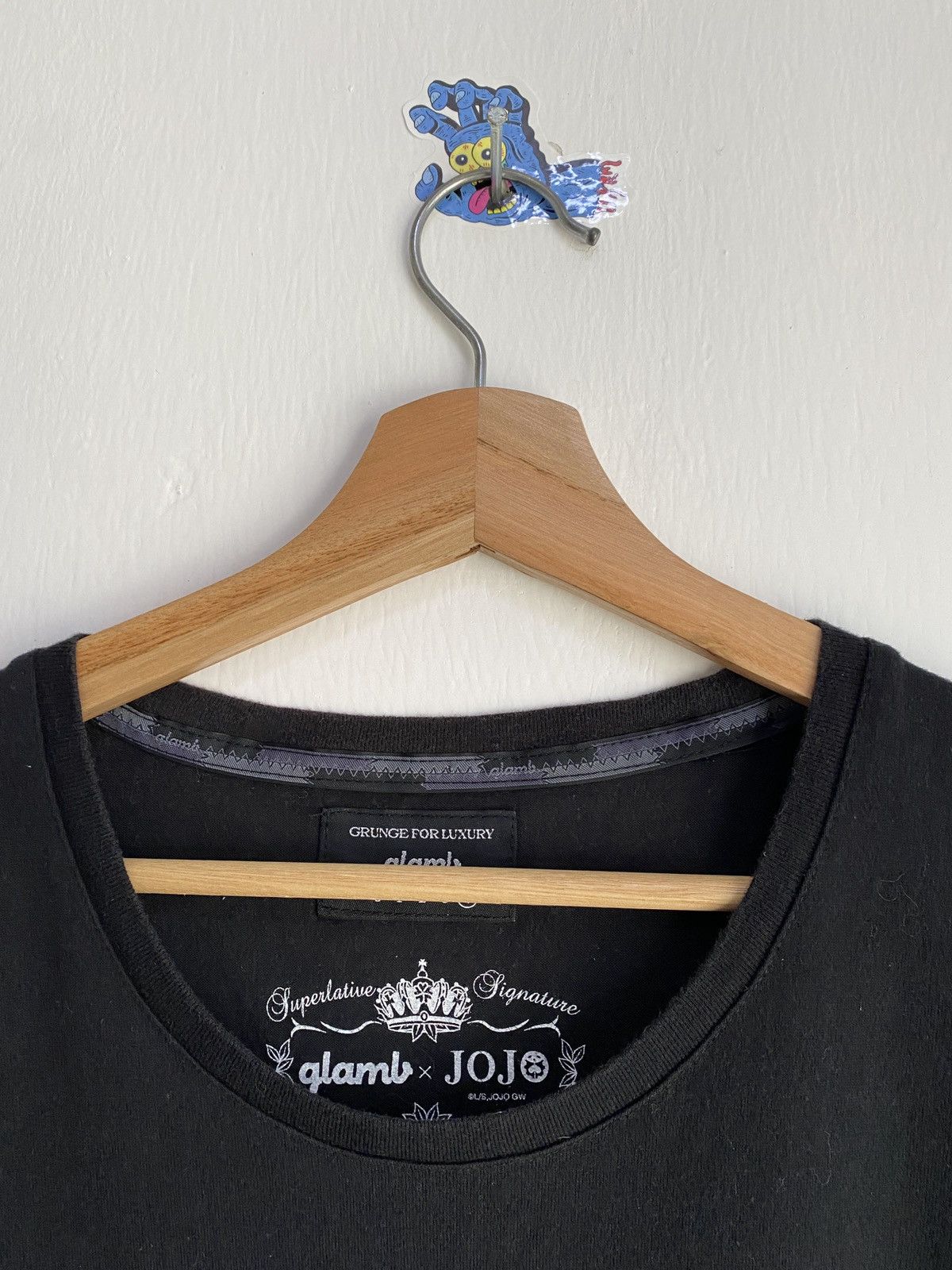 Anime Jojo's Bizarre Adventure x Glamb Golden Wind Anime Tee Size US XL / EU 56 / 4 - 4 Thumbnail