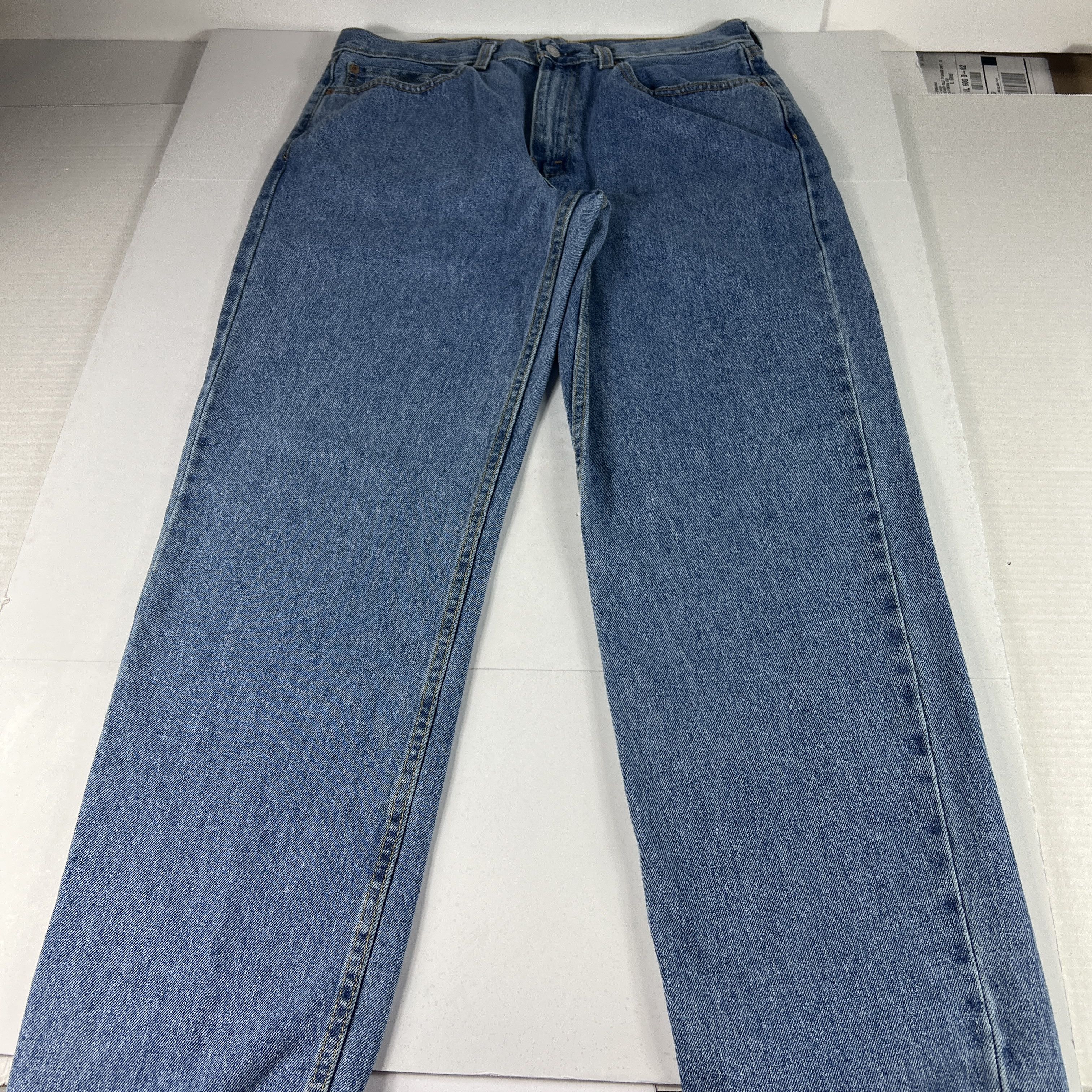 Levi's Levi's Jeans 550 Relaxed Blue Faded Cotton Denim Size US 34 / EU 50 - 1 Thumbnail