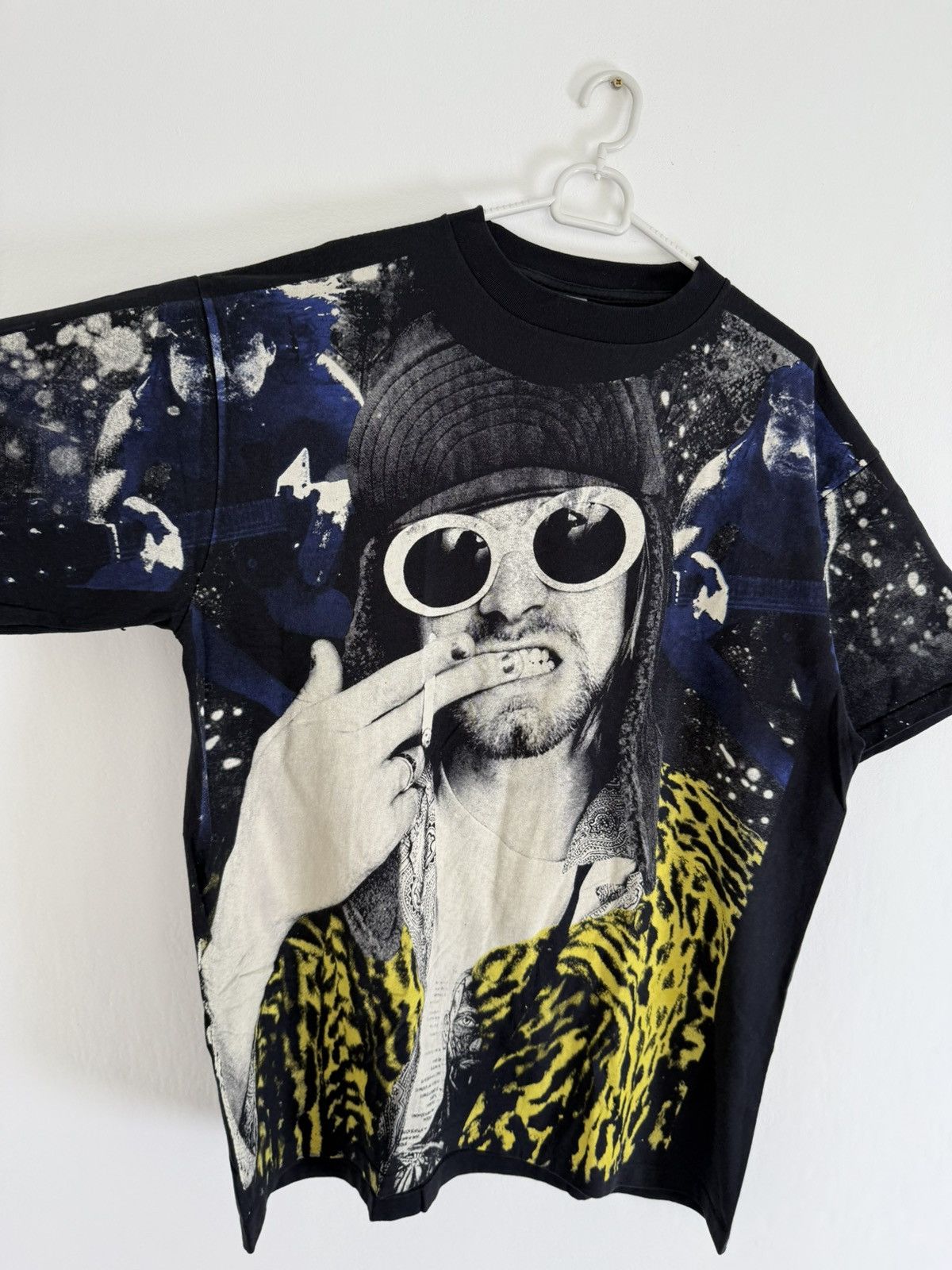 Vintage Nirvana Kurt Cobain vintage merch xl single stitch all over Size US XL / EU 56 / 4 - 2 Thumbnail