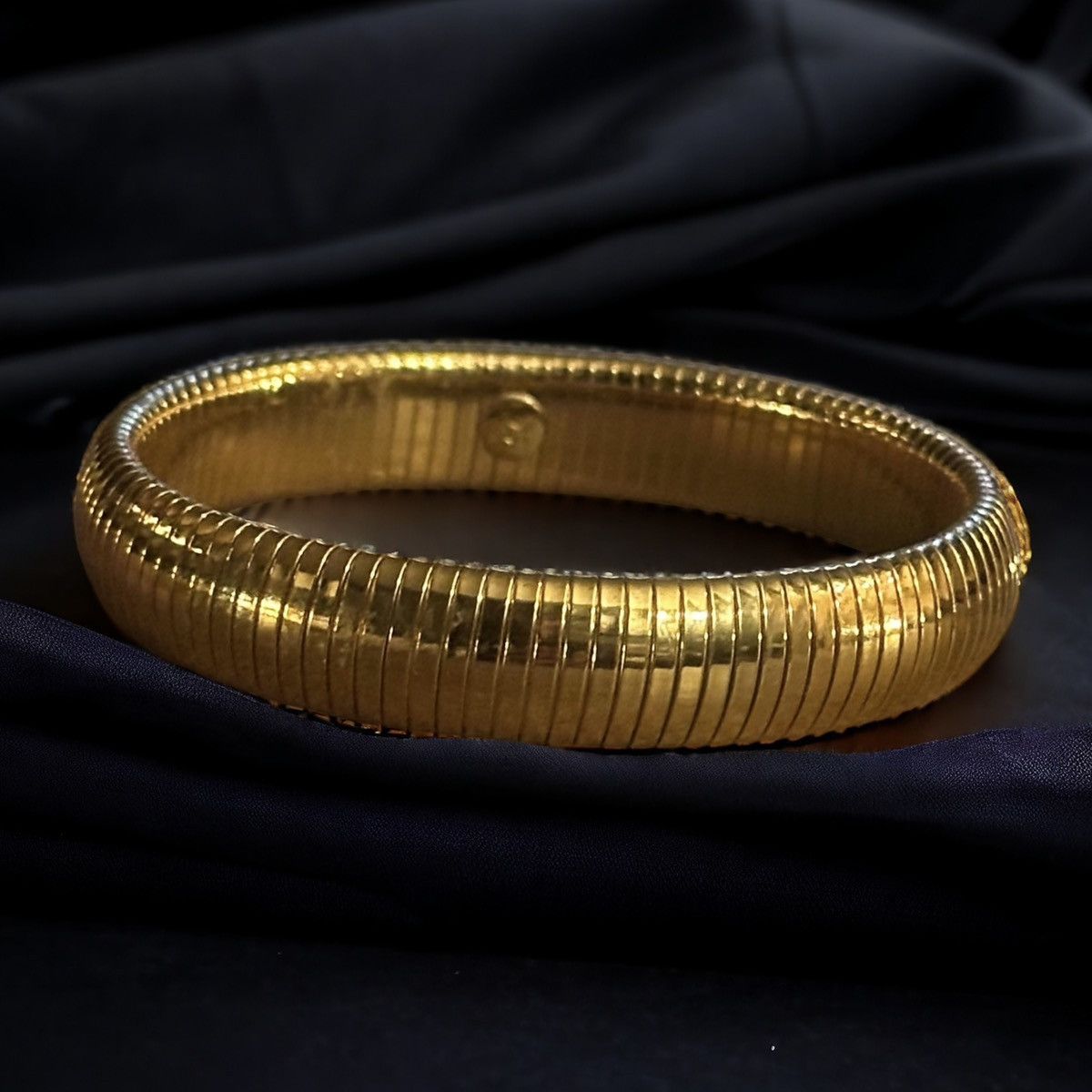 Vintage Vintage Marshal Metals flexible ribbed bangle bracelet Size ONE SIZE - 1 Thumbnail