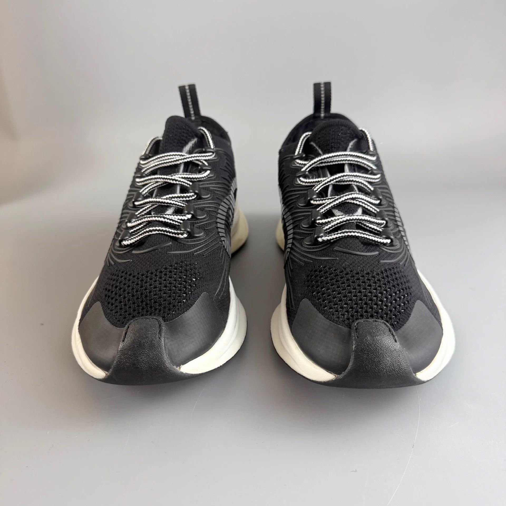 Gucci Gucci Black & White GG Lace-up Sneakers EUR42.5 95New Size US 8.5 / EU 41-42 - 2 Thumbnail