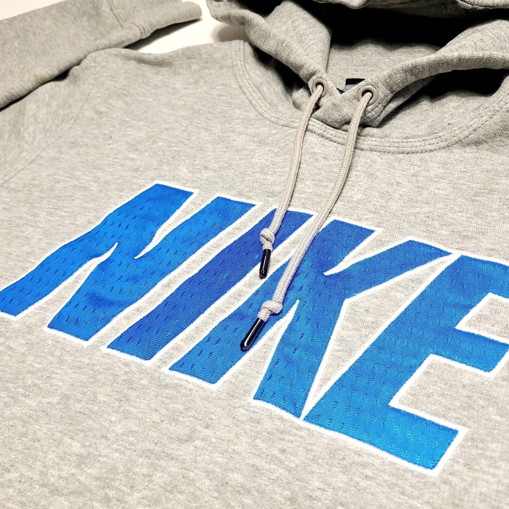 Nike VINTAGE Nike Hoodie Mens Medium Big Logo Spell Out Essential Sweatshirt Gray Size US M / EU 48-50 / 2 - 2 Thumbnail