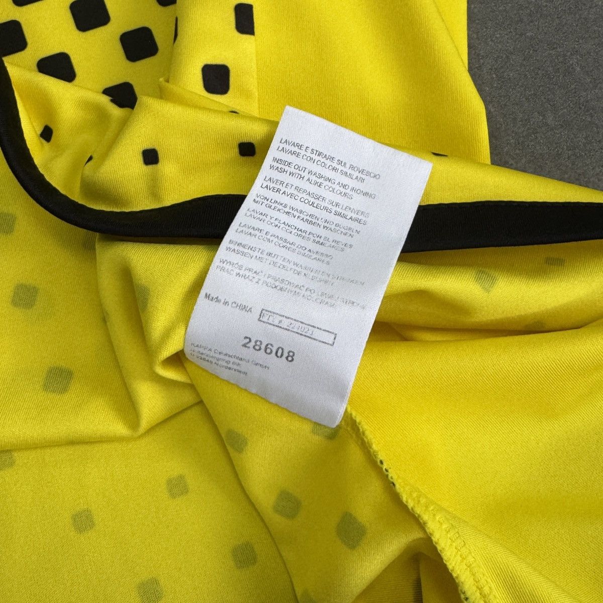 Kappa Kappa Borussia Dortmund 2011/2012 Home Soccer Jersey Size US M / EU 48-50 / 2 - 10 Thumbnail