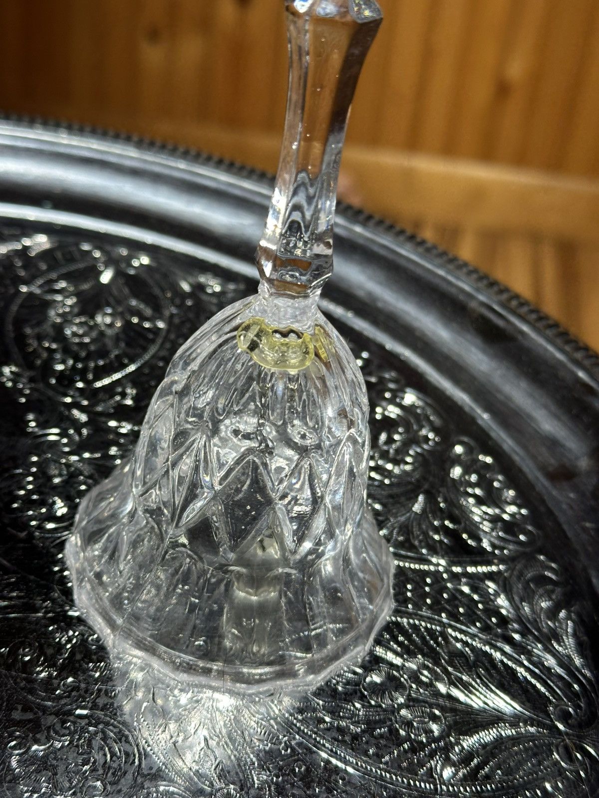 Other Vintage Elegant Clear Glass Bell Size ONE SIZE - 4 Thumbnail