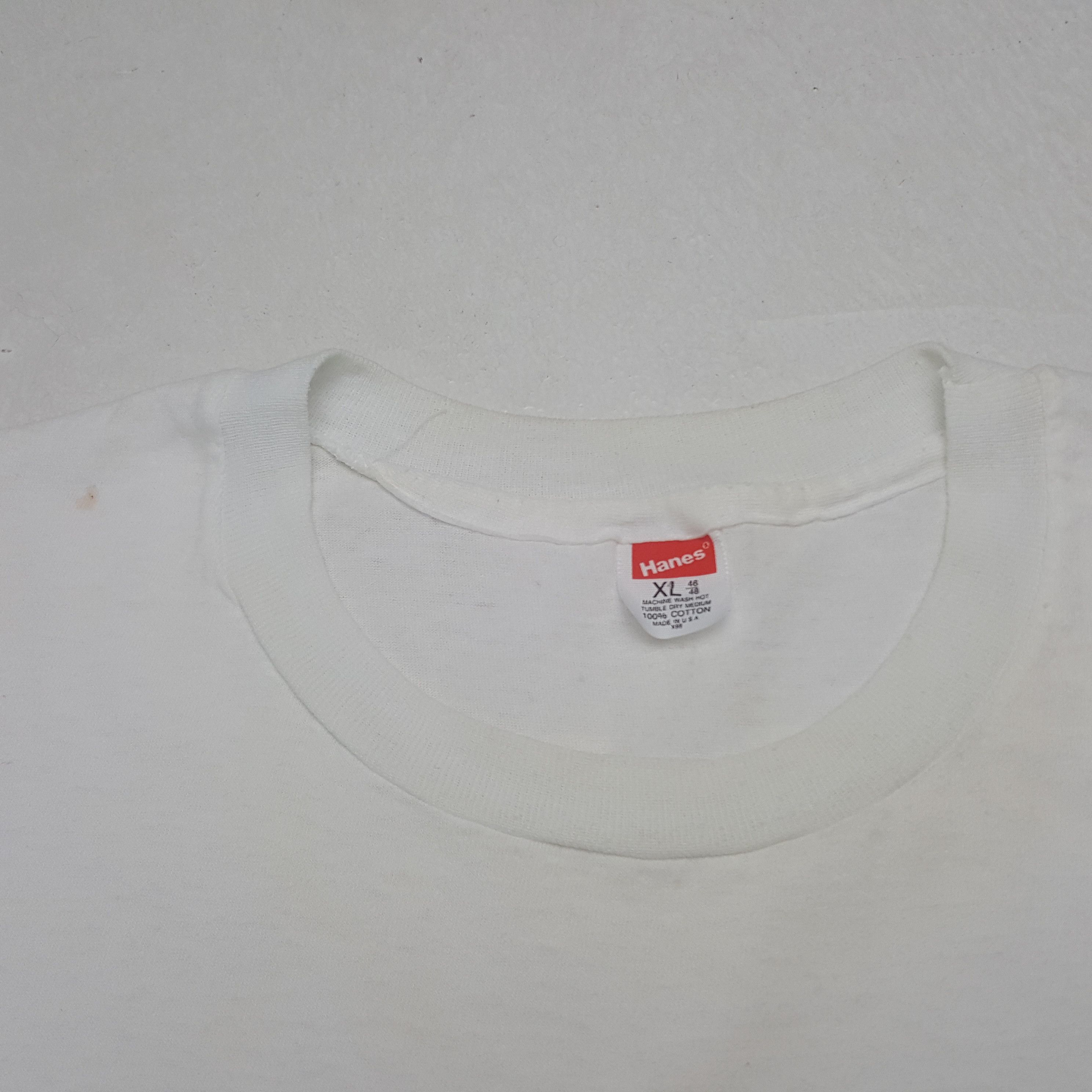 Band Tees Vintage The World Against Drugs Tshir Size US L / EU 52-54 / 3 - 4 Thumbnail