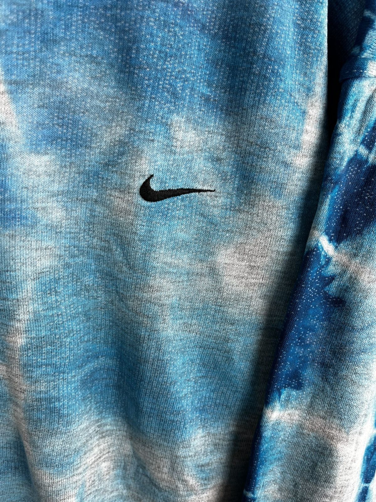 Nike Nike tay day sweatshirt y2k vintage 90s Size US L / EU 52-54 / 3 - 4 Thumbnail