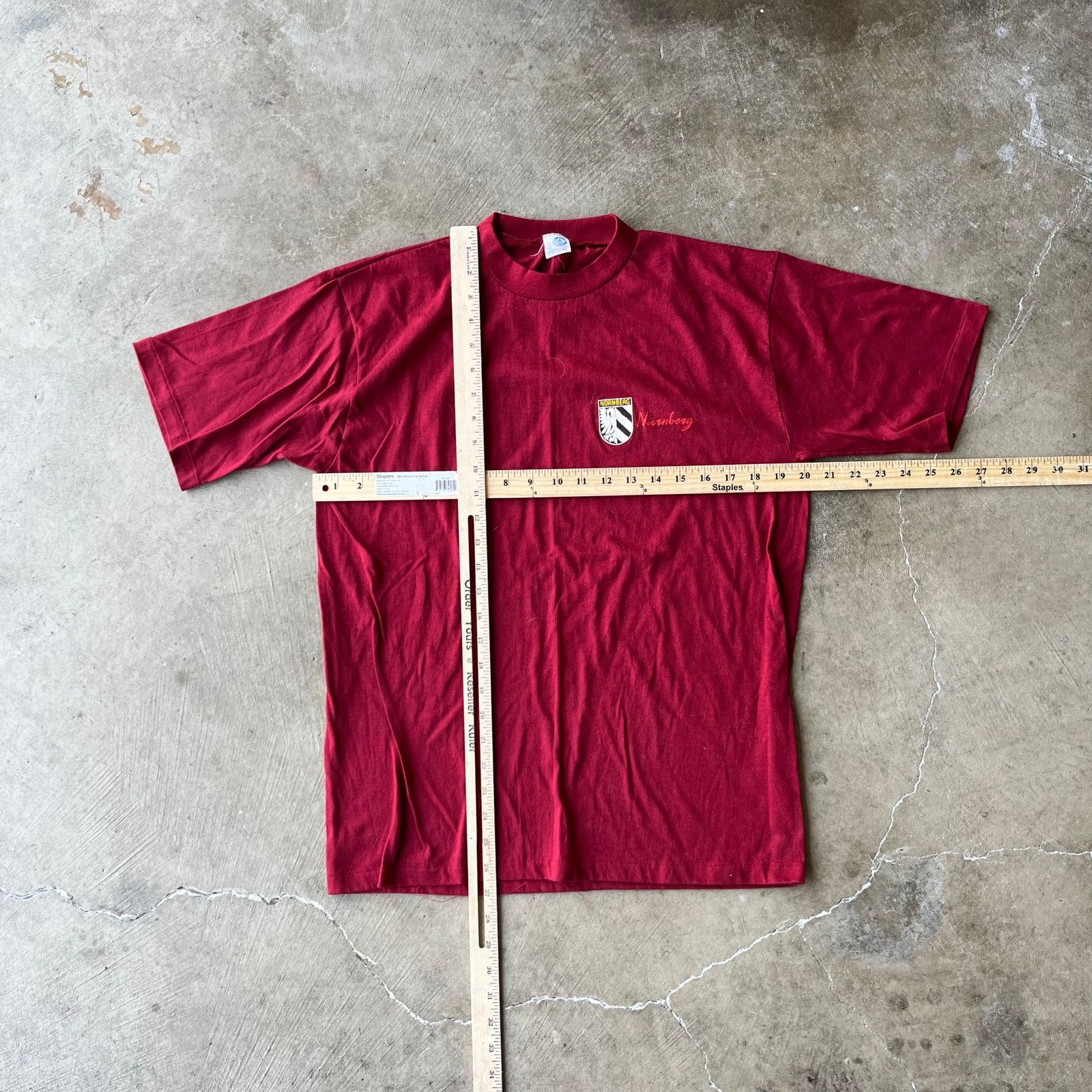 Vintage VINTAGE 80S NURNBERG SHIRT RED GERMANY CITY XL Size US XL / EU 56 / 4 - 5 Thumbnail