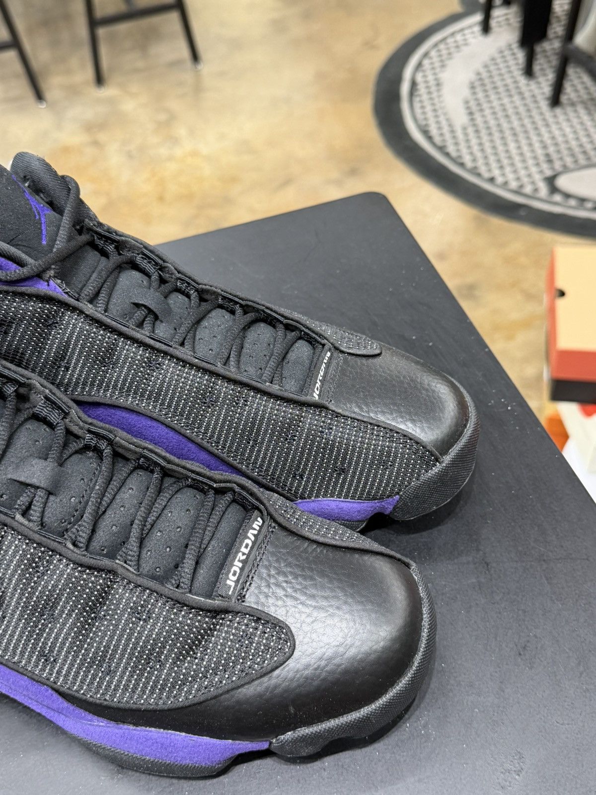 Jordan Brand Air Jordan 13 Court Purple Size 9 (2022) Size US 9 / EU 42 - 8 Thumbnail
