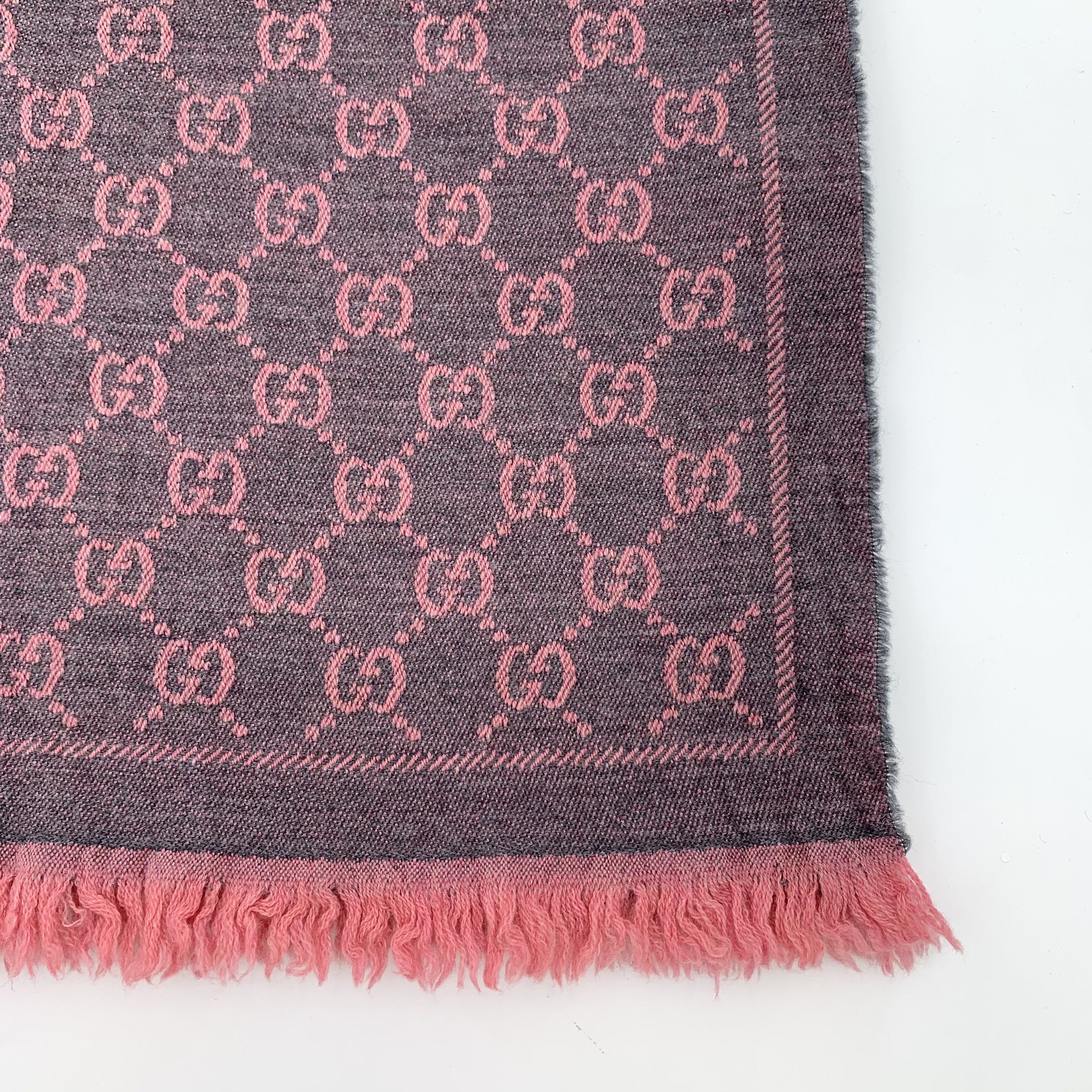 Gucci Gucci Monogram Wool Scarf (48 × 180 cm) Size ONE SIZE - 4 Thumbnail
